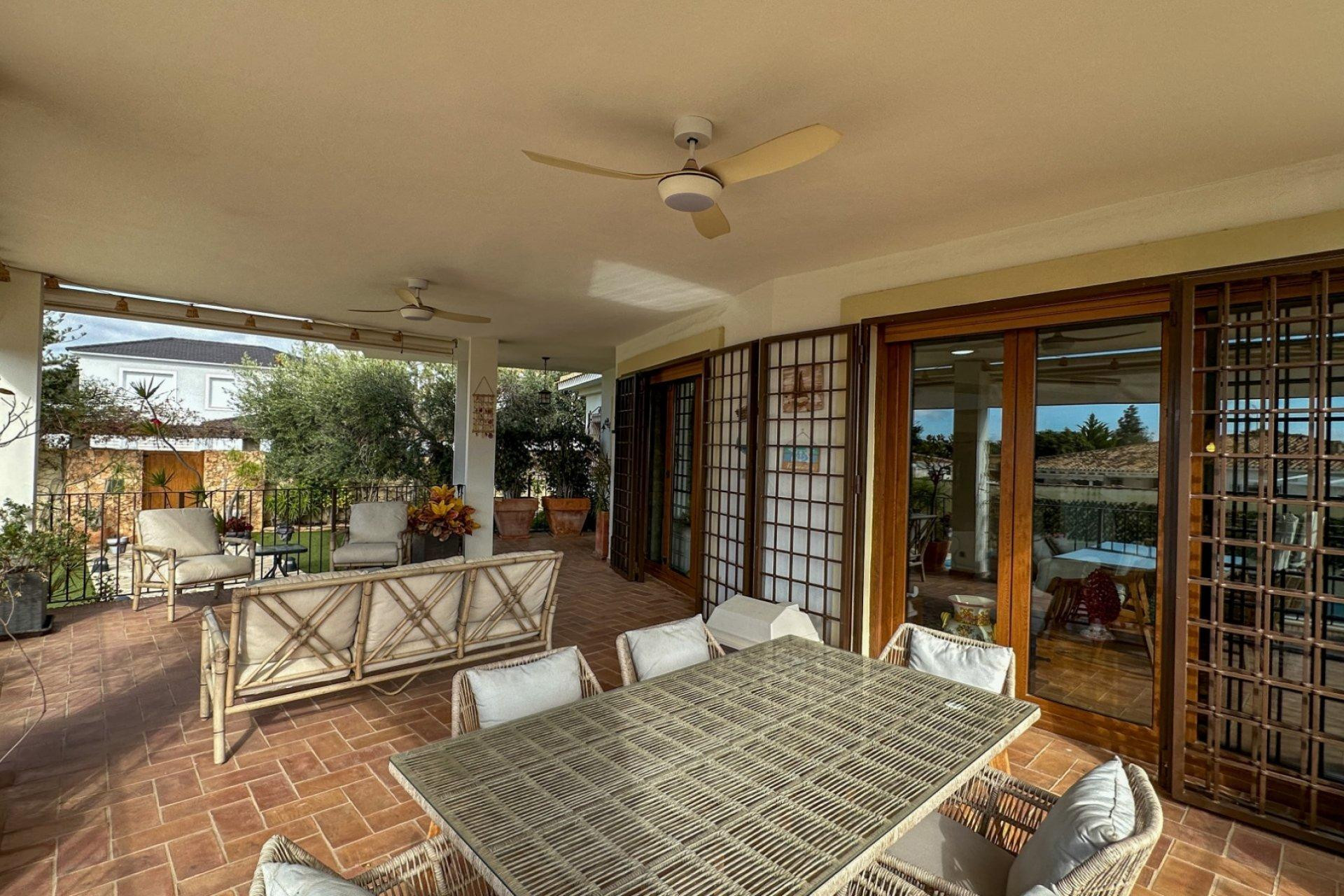 Herverkoop - Villa - Orihuela Costa - Campoamor