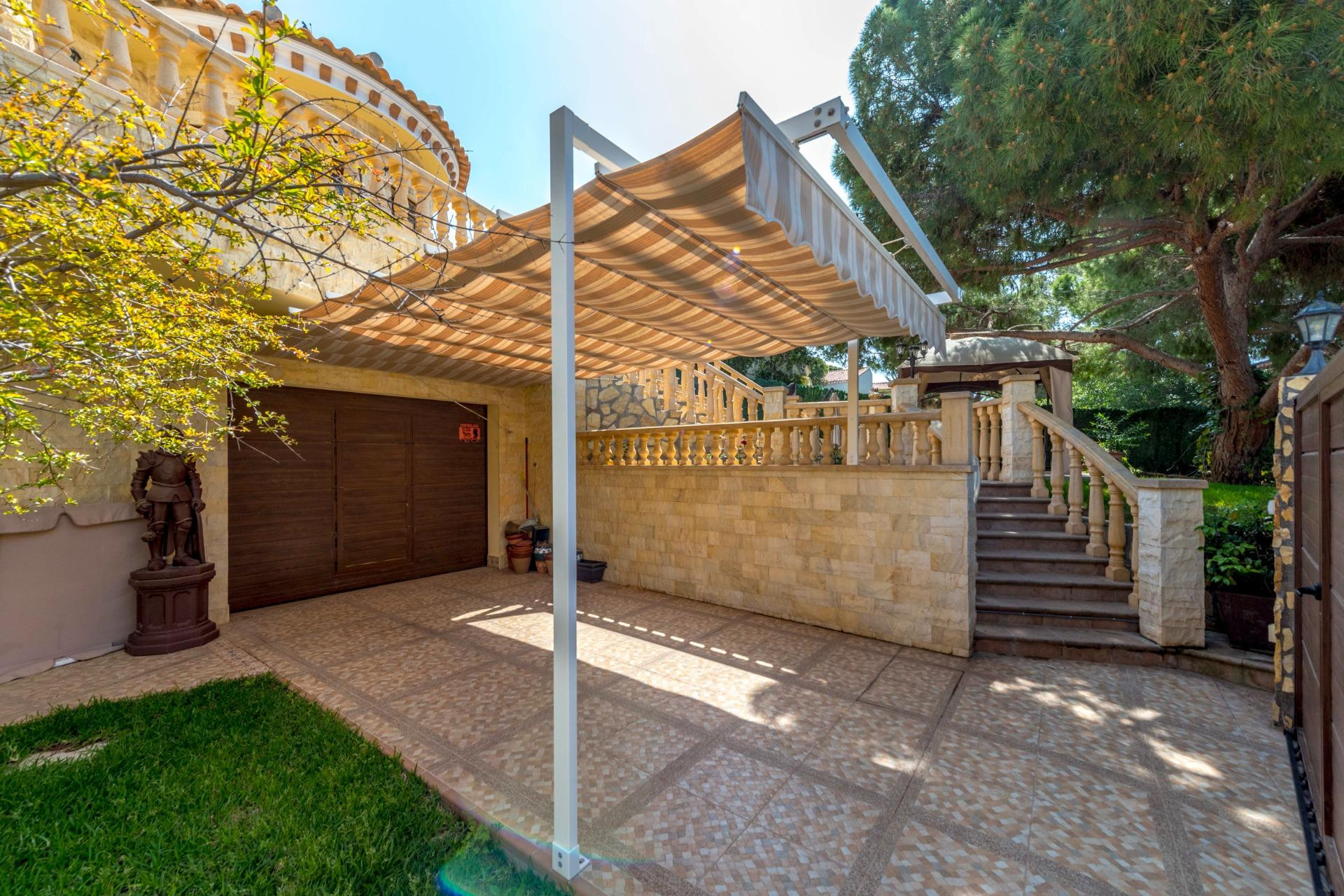 Herverkoop - Villa - Orihuela Costa - Campoamor