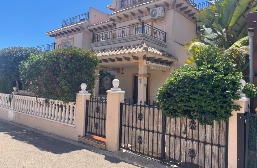 Herverkoop - Villa - Orihuela Costa - La Regia