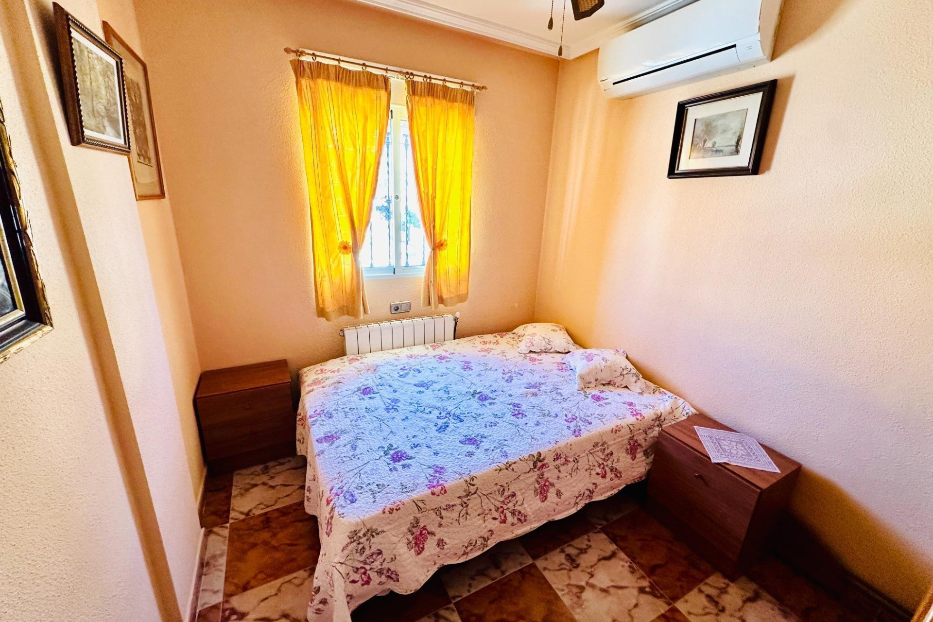 Herverkoop - Villa - Orihuela Costa - La Regia
