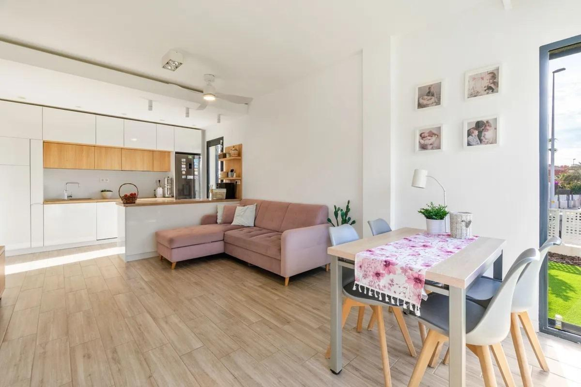 Herverkoop - Villa - Orihuela Costa - La Zenia