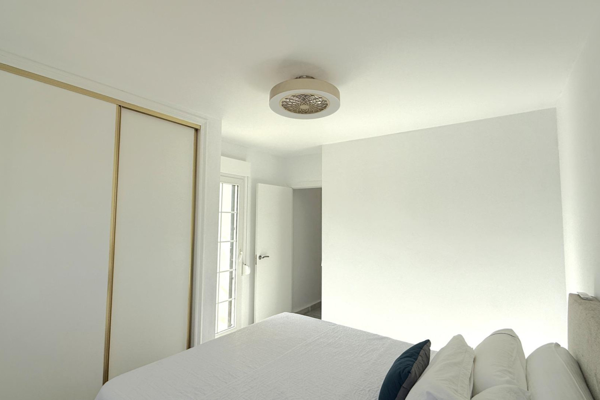 Herverkoop - Villa - Orihuela Costa - La Zenia