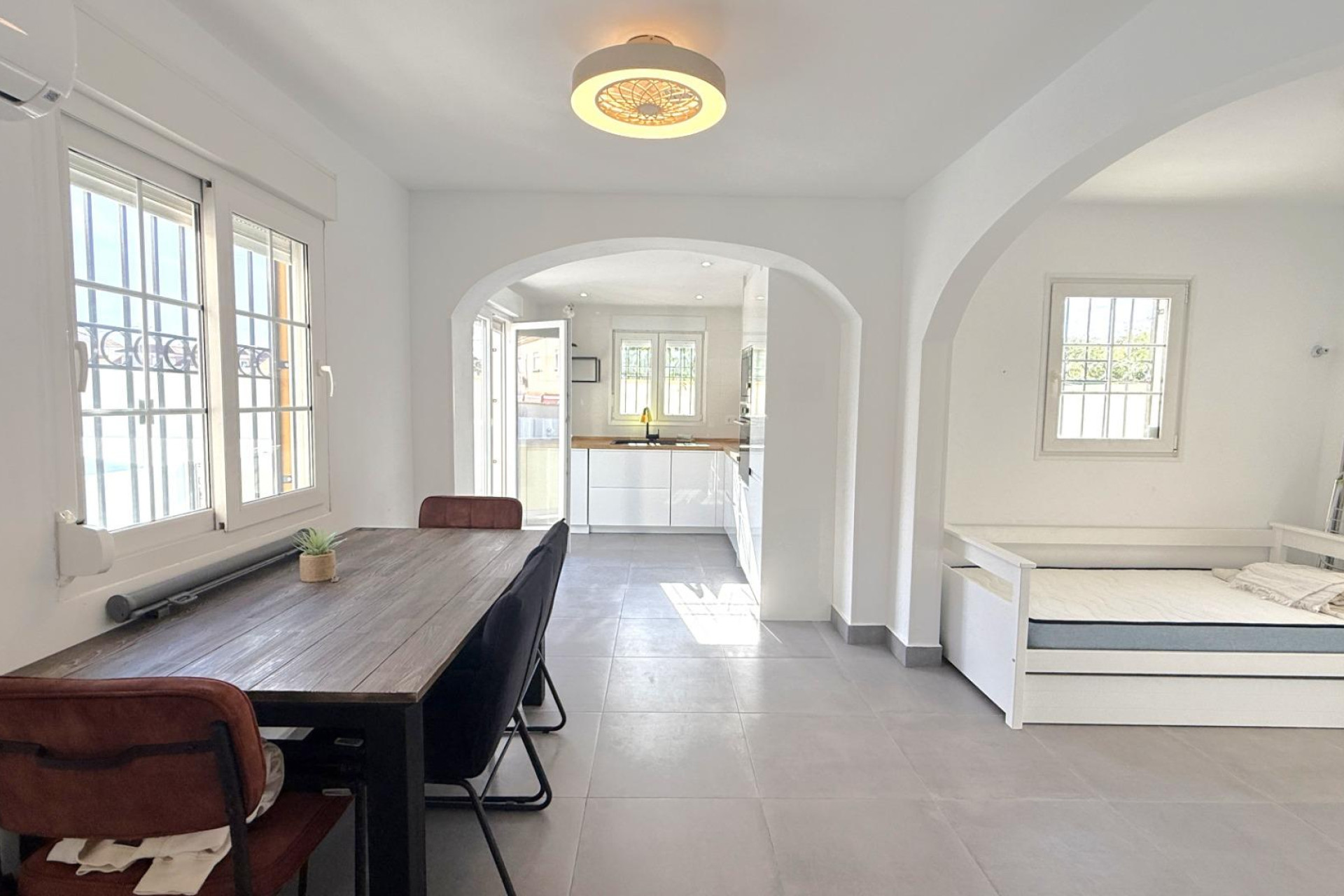 Herverkoop - Villa - Orihuela Costa - La Zenia