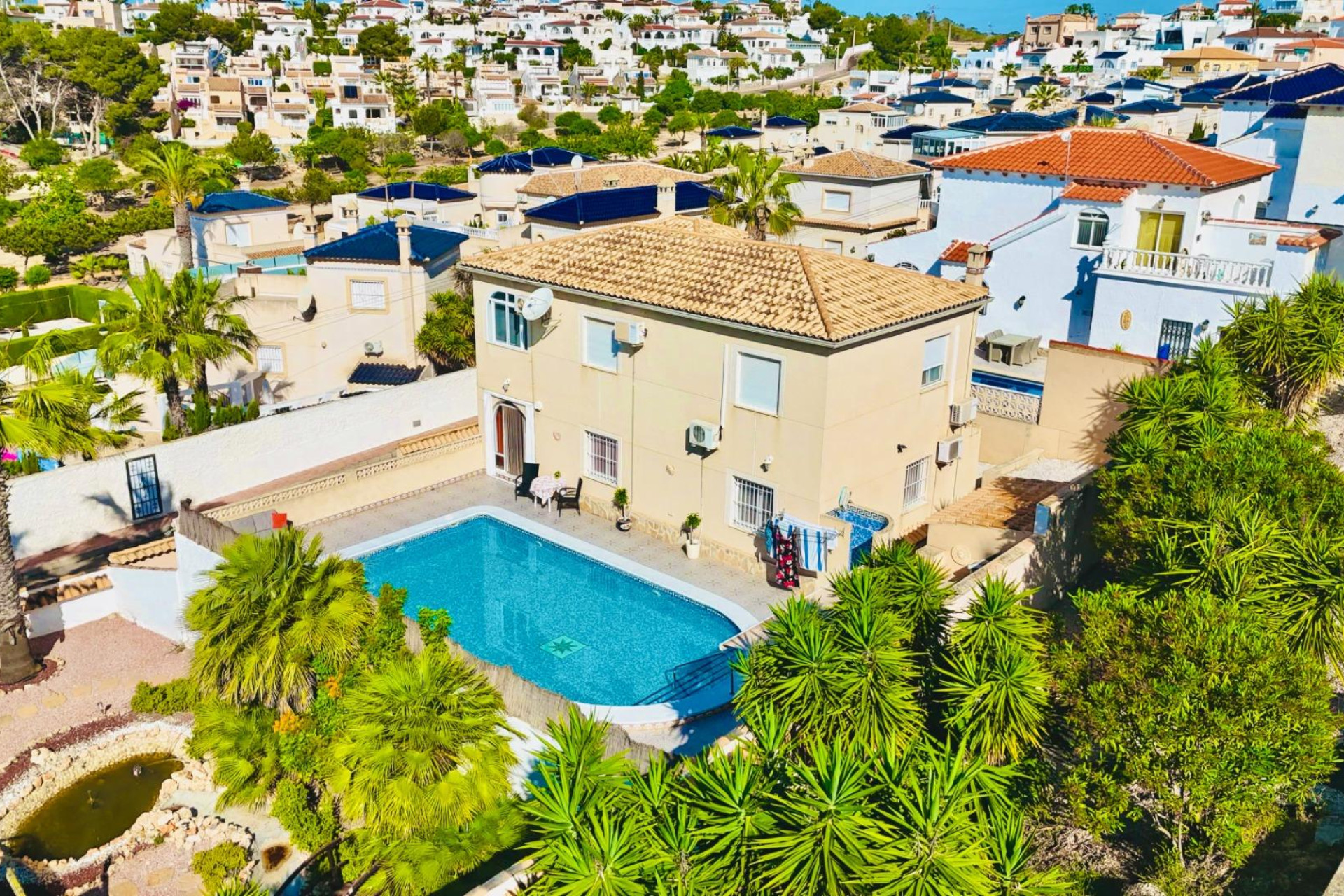 Herverkoop - Villa - Orihuela Costa - Las Filipinas