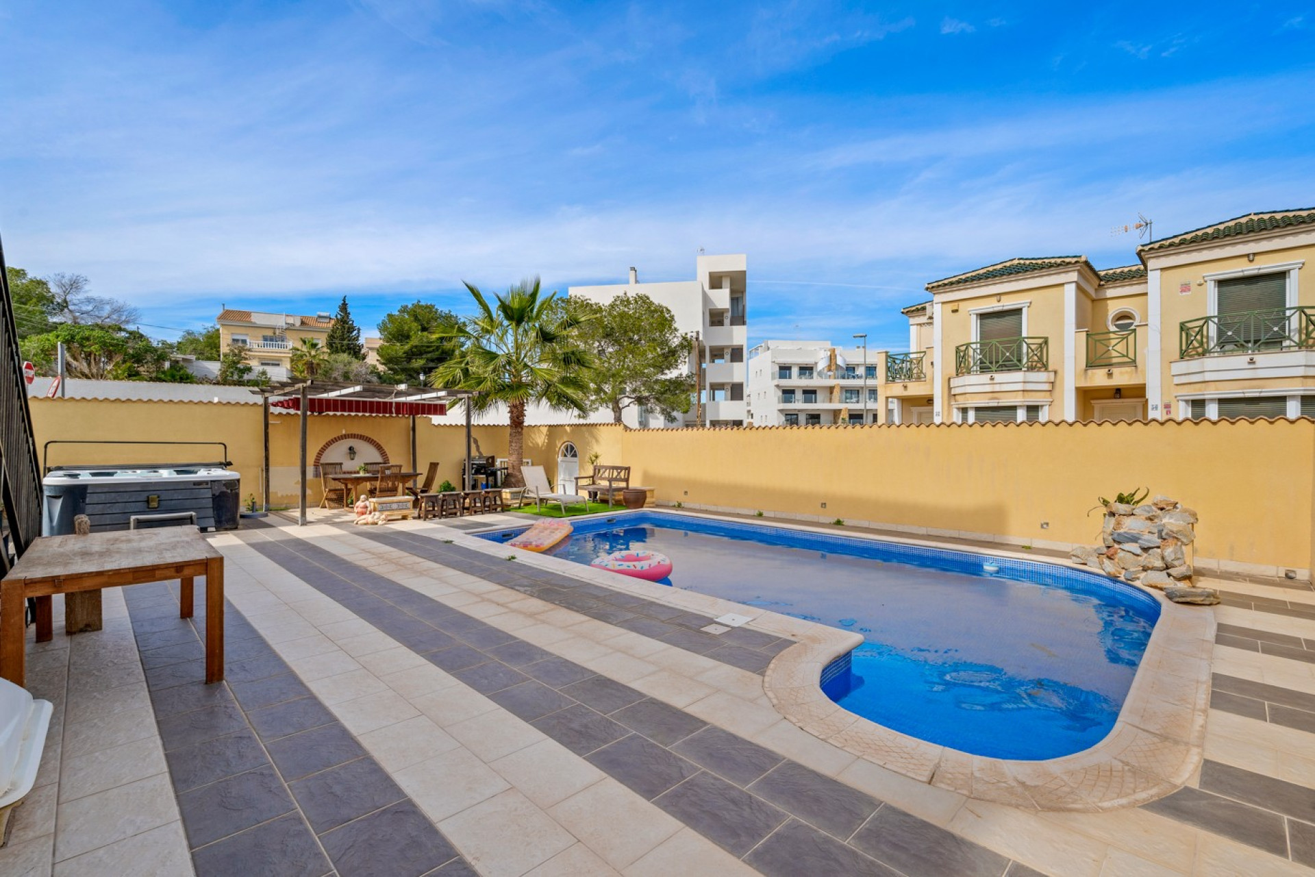 Herverkoop - Villa - Orihuela Costa - Las Filipinas