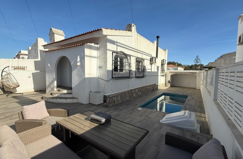 Herverkoop - Villa - Orihuela Costa - Las Filipinas