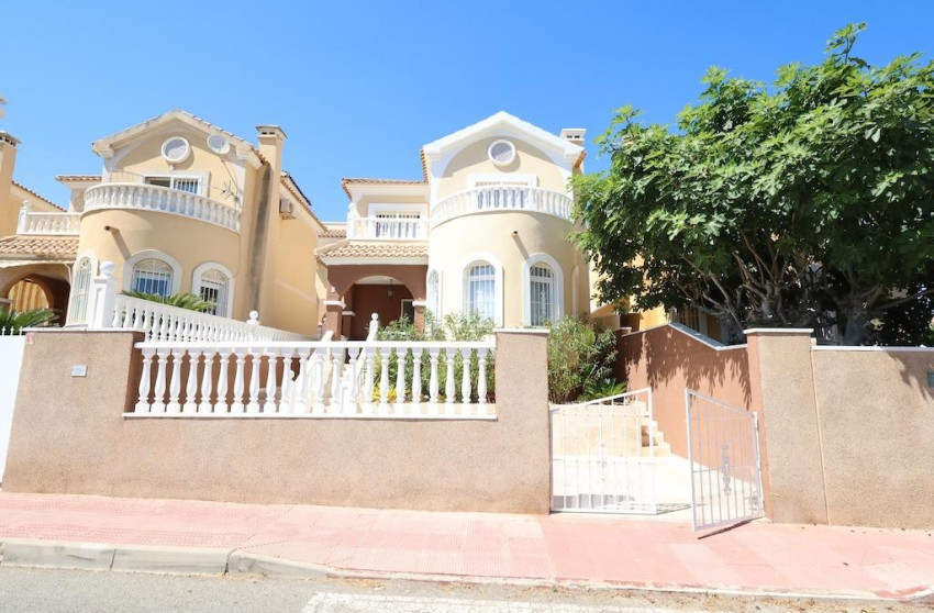 Herverkoop - Villa - Orihuela Costa - Las Filipinas