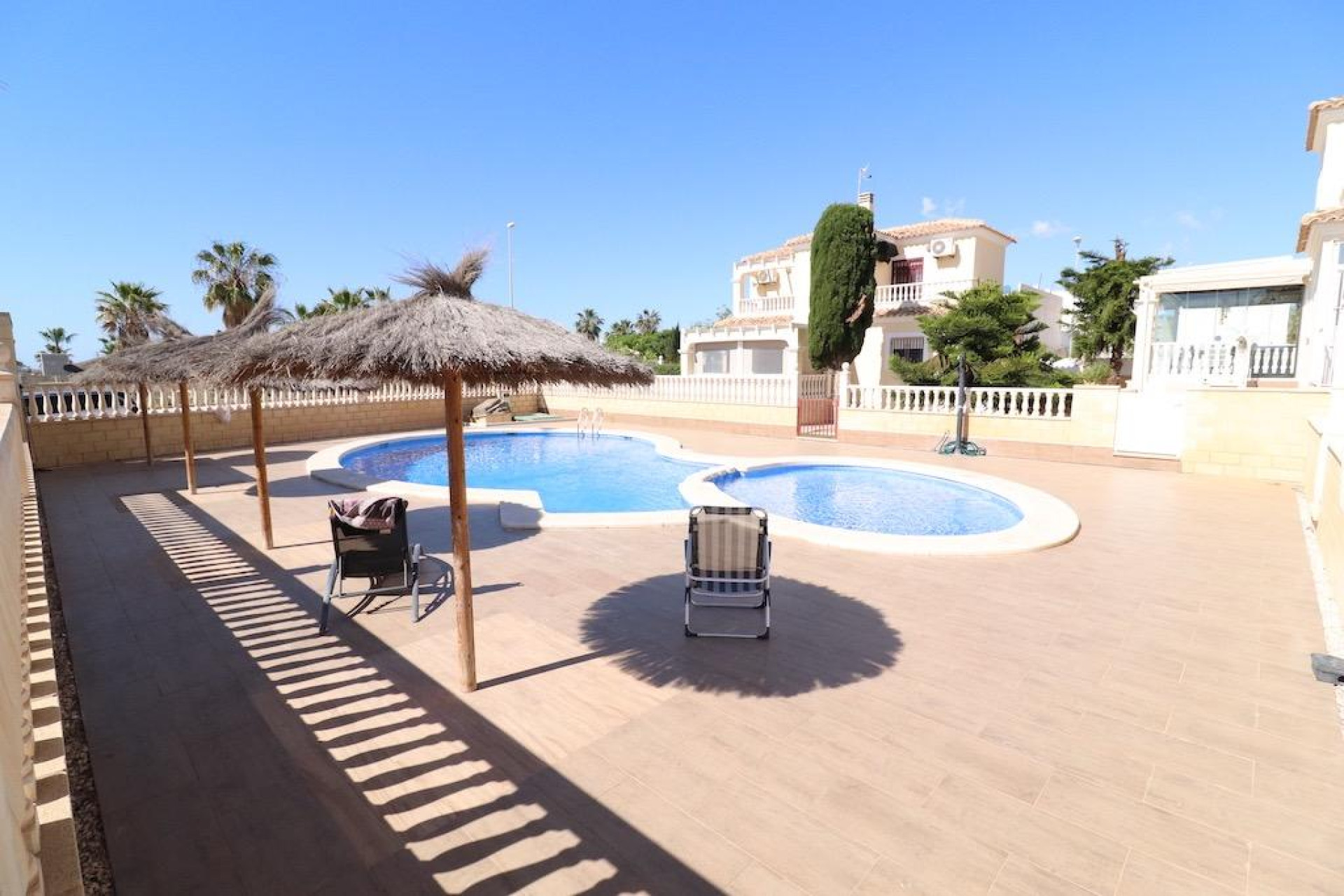 Herverkoop - Villa - Orihuela Costa - Lomas de Cabo Roig