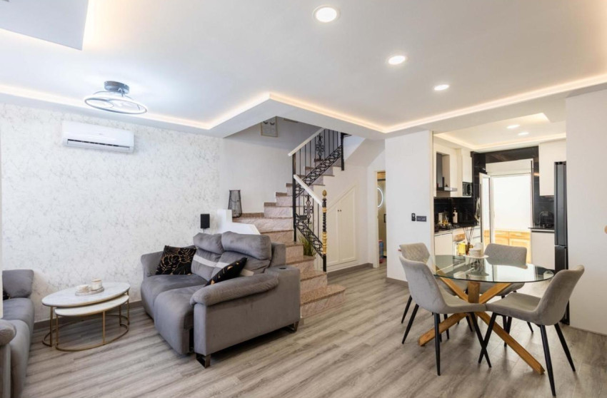 Herverkoop - Villa - Orihuela Costa - Playa Flamenca