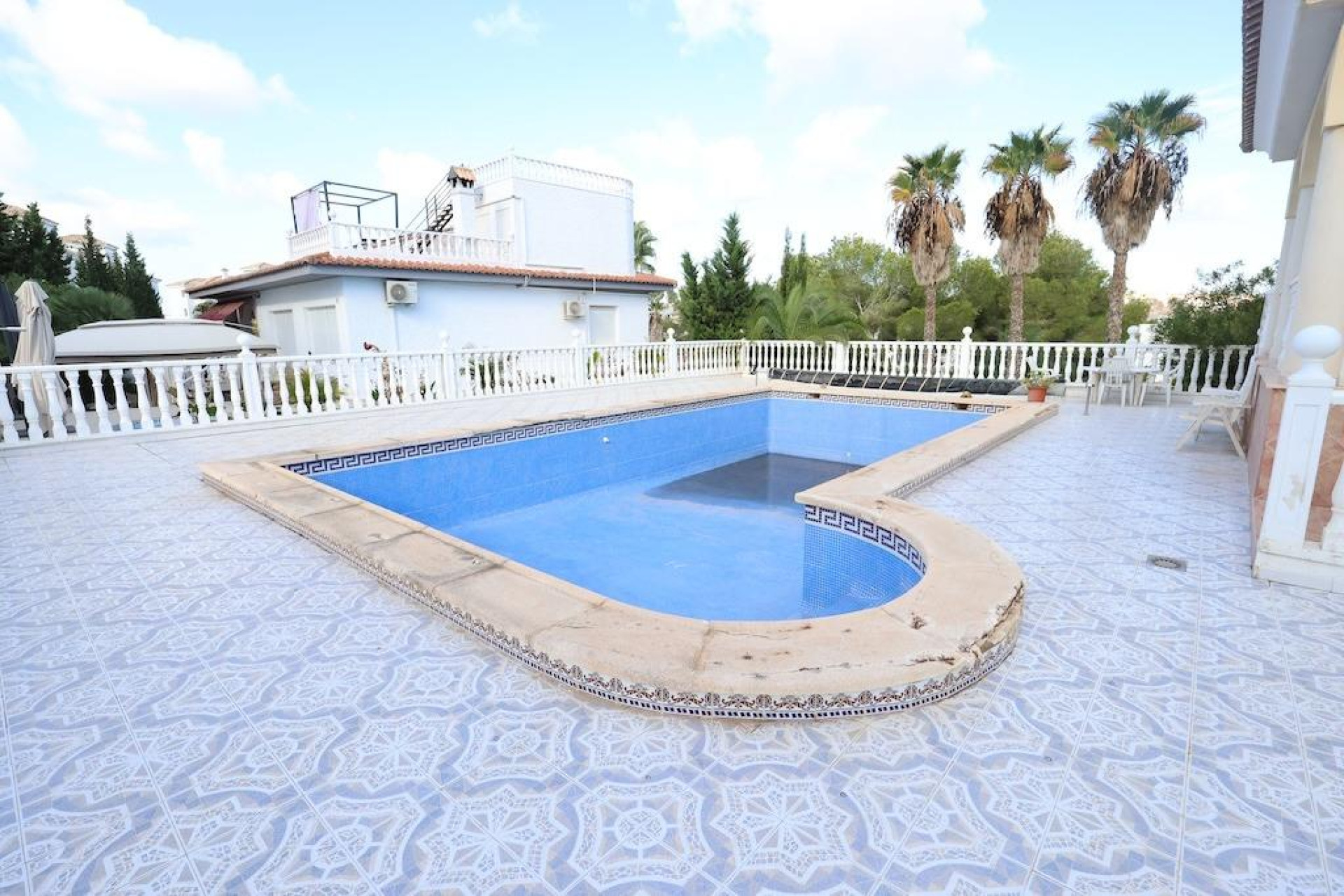 Herverkoop - Villa - Orihuela Costa - Villamartín-Las Filipinas