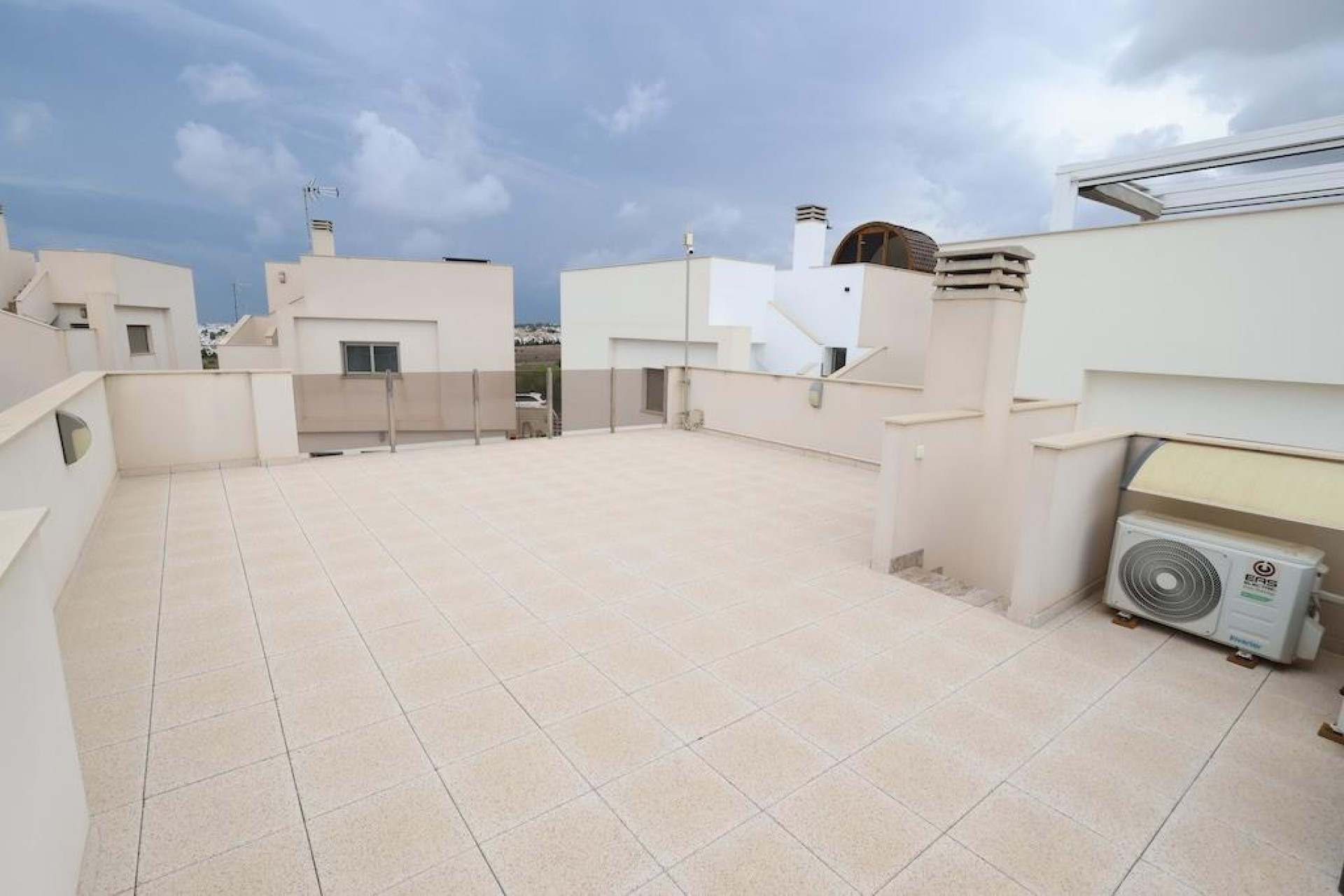 Herverkoop - Villa - Orihuela Costa - Villamartín-Las Filipinas