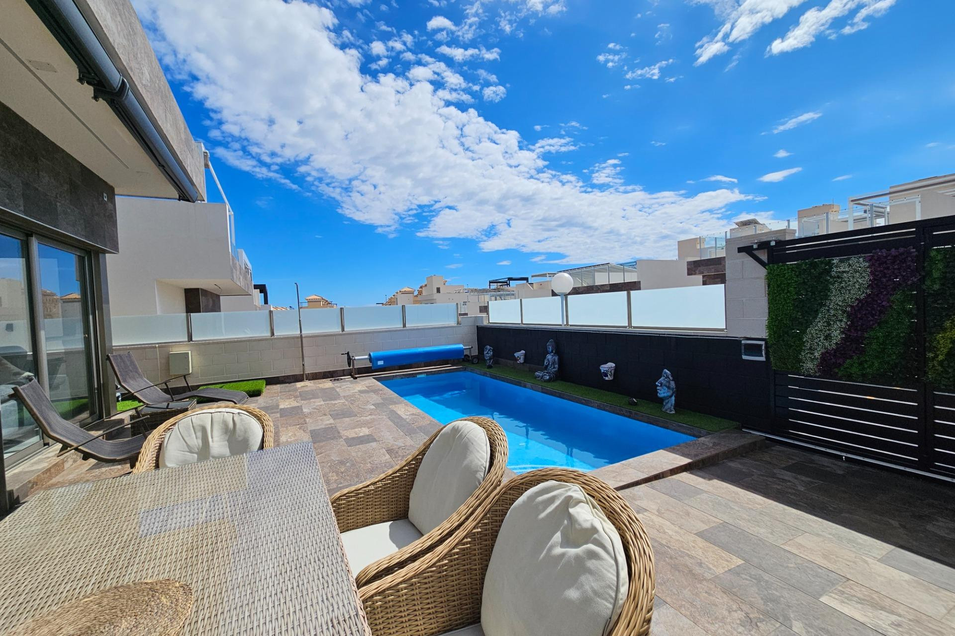 Herverkoop - Villa - Orihuela Costa - Villamartin