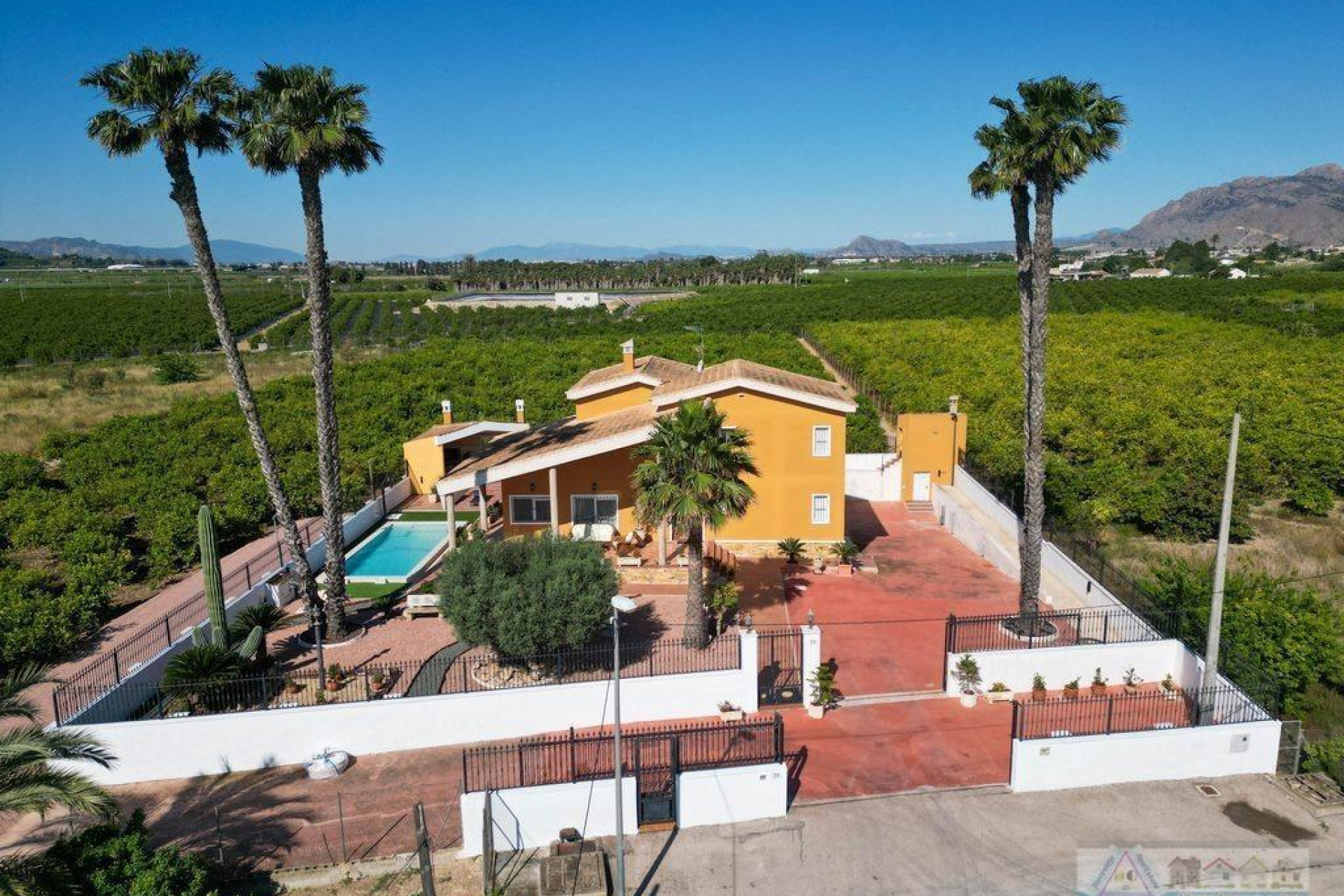 Herverkoop - Villa - Orihuela - Desamparados-Hurchillo-Torremendo