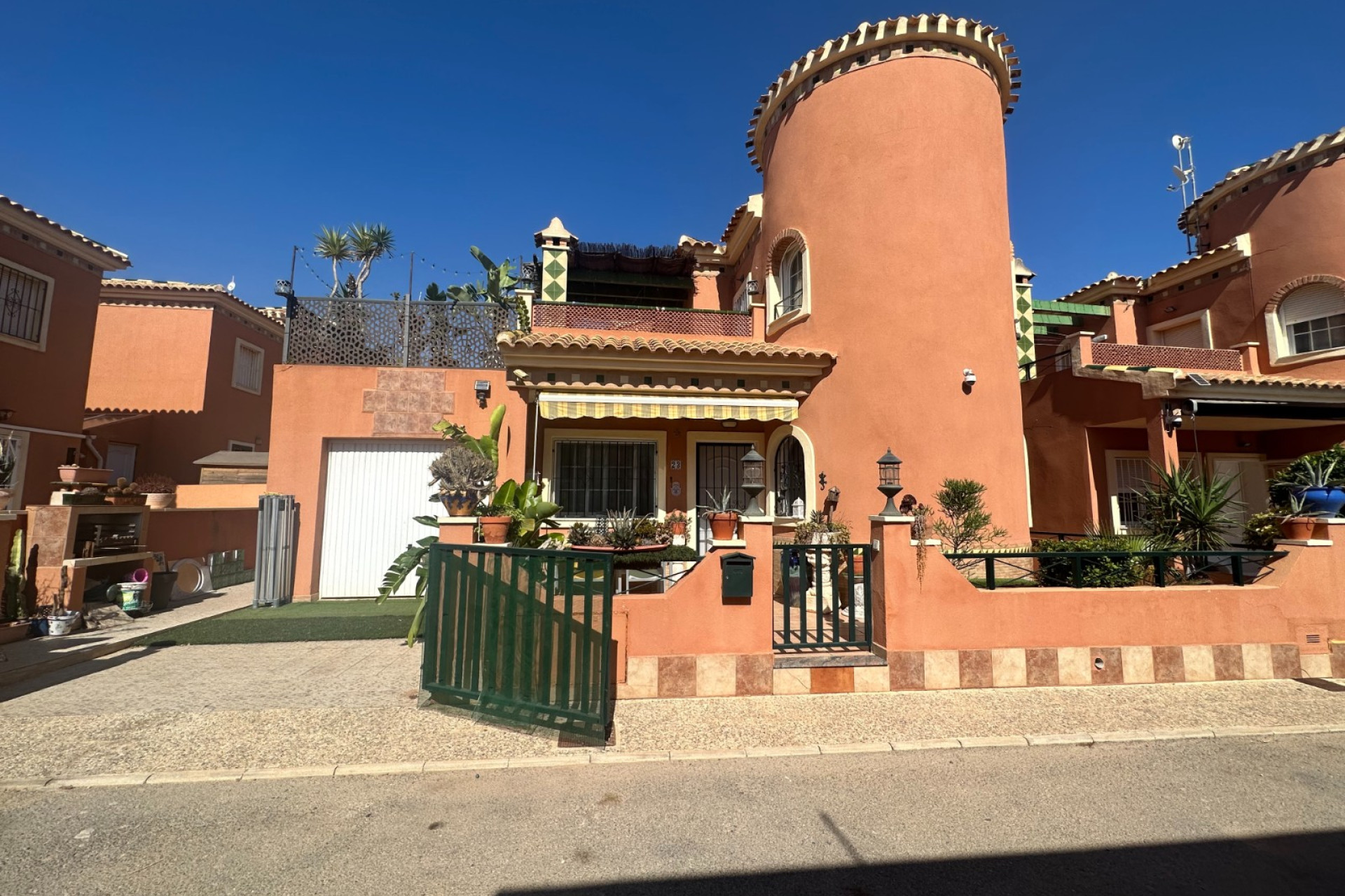 Herverkoop - Villa - Orihuela - Playa Flamenca