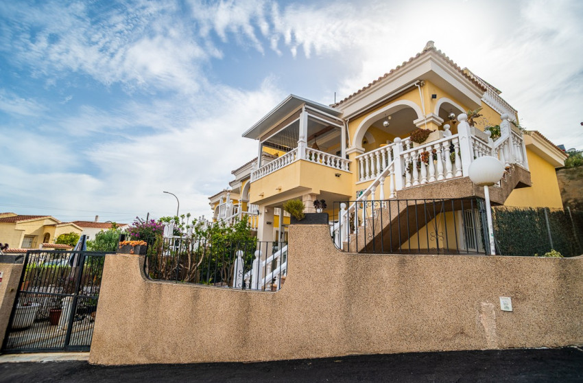 Herverkoop - Villa - San Fulgencio - urb.la marina