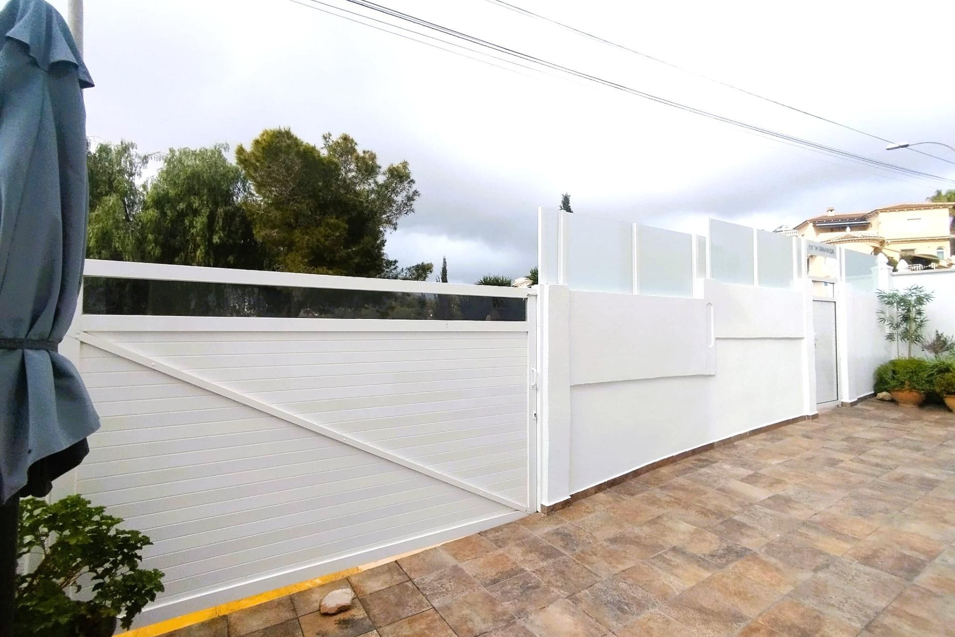 Herverkoop - Villa - San Miguel de Salinas - Las filipinas