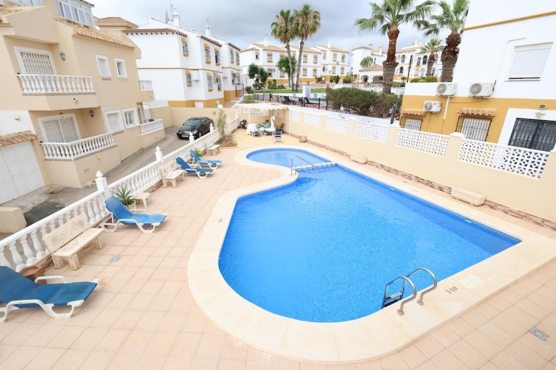 Herverkoop - Villa - San Miguel de Salinas - Las filipinas
