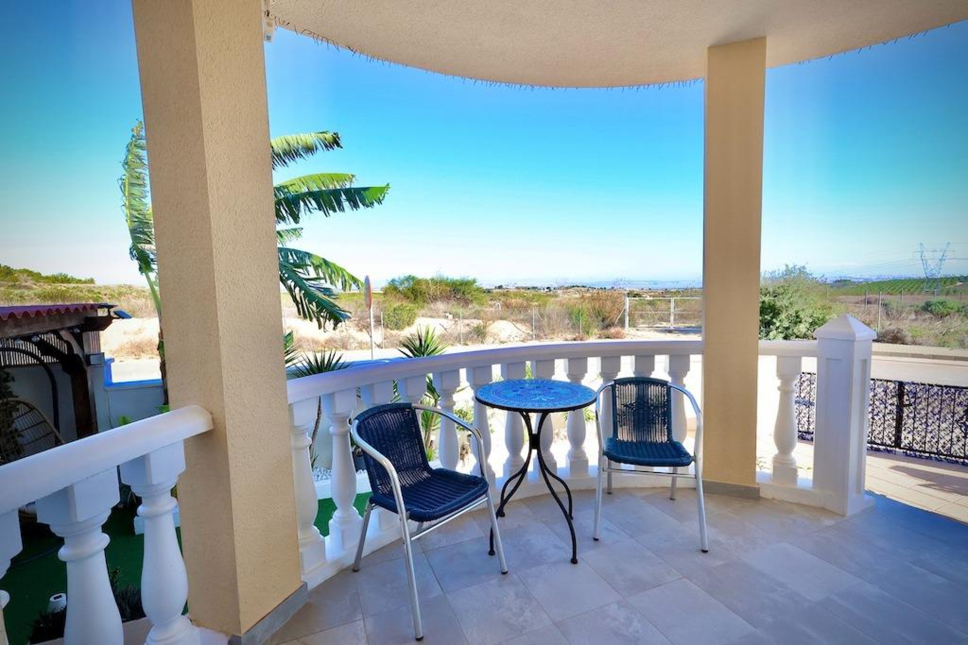 Herverkoop - Villa - San Miguel de Salinas - Residencial los flamencos