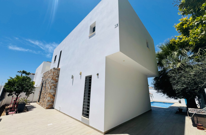 Herverkoop - Villa - San Pedro del Pinatar - Lo pagan