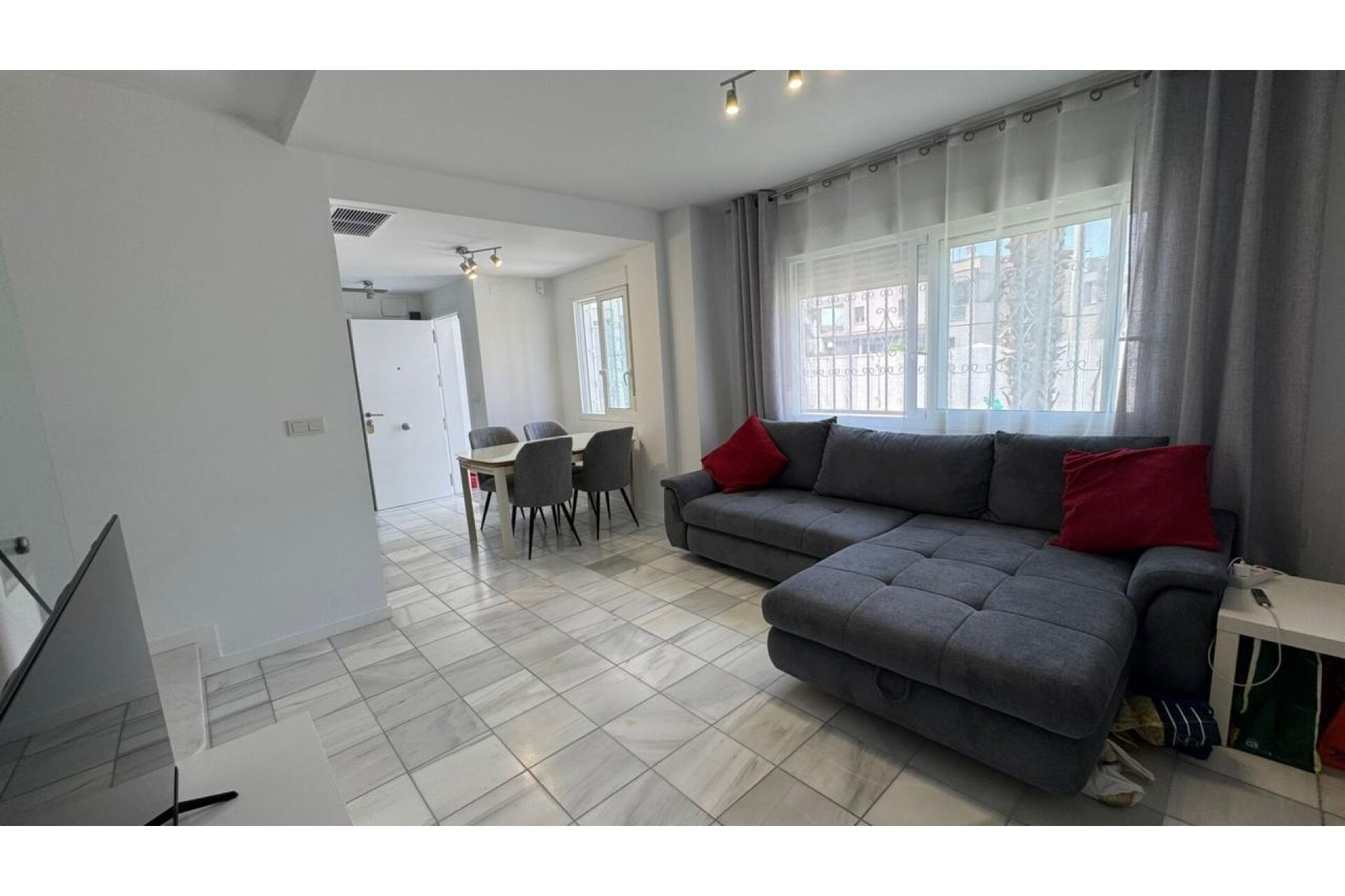 Herverkoop - Villa - Torrevieja - Aguas nuevas 2