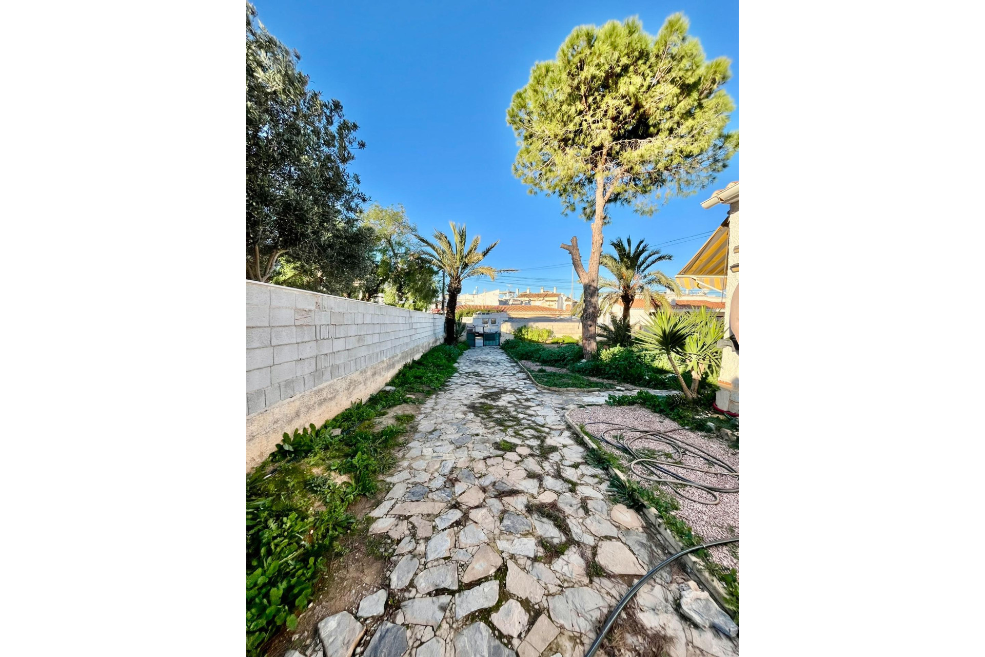 Herverkoop - Villa - Torrevieja - Aguas Nuevas