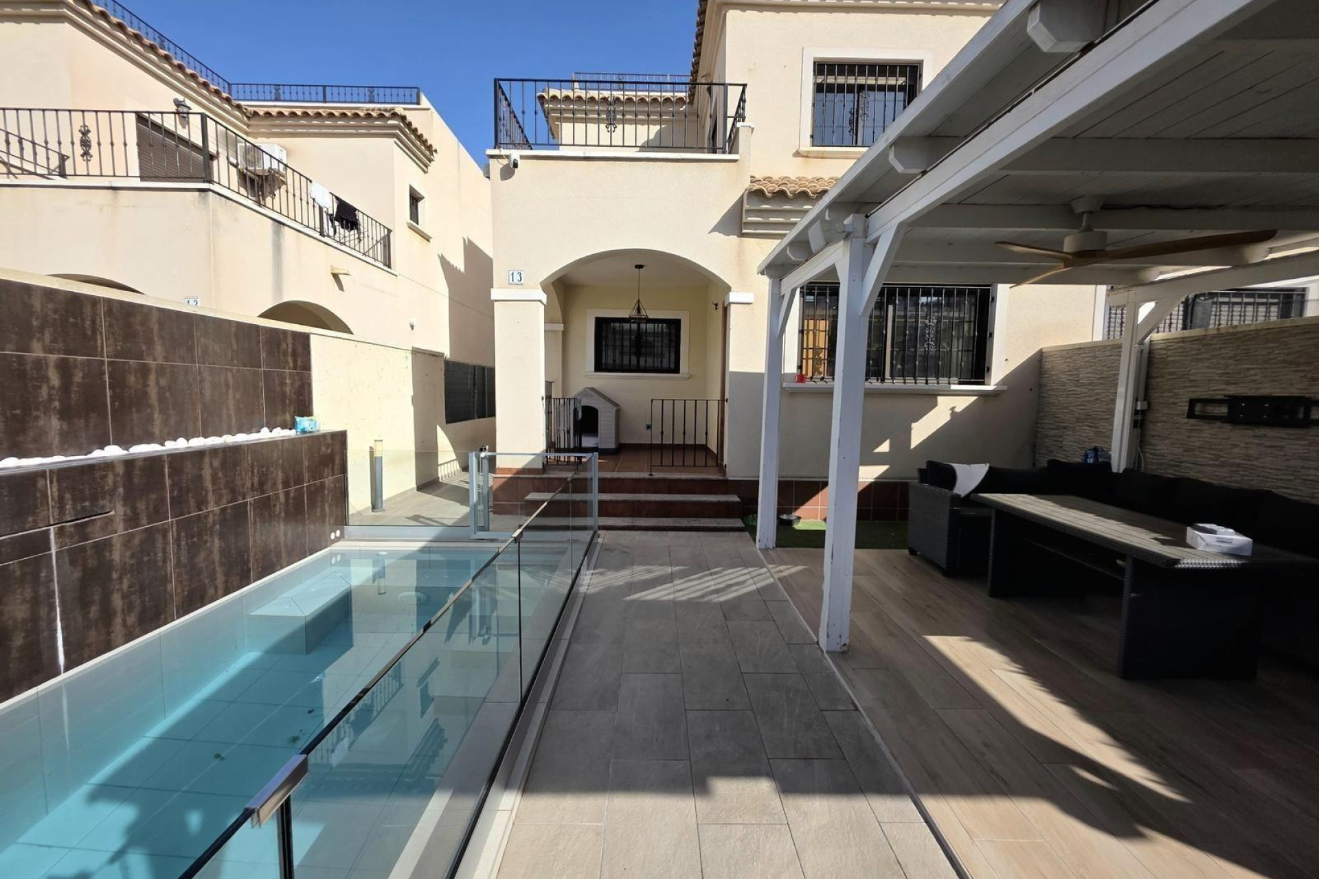 Herverkoop - Villa - Torrevieja - Aguas Nuevas