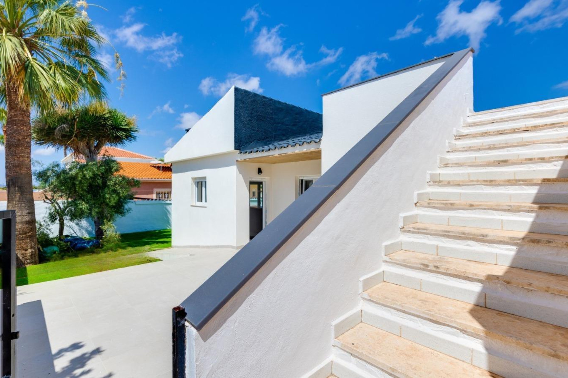 Herverkoop - Villa - Torrevieja - El limonar