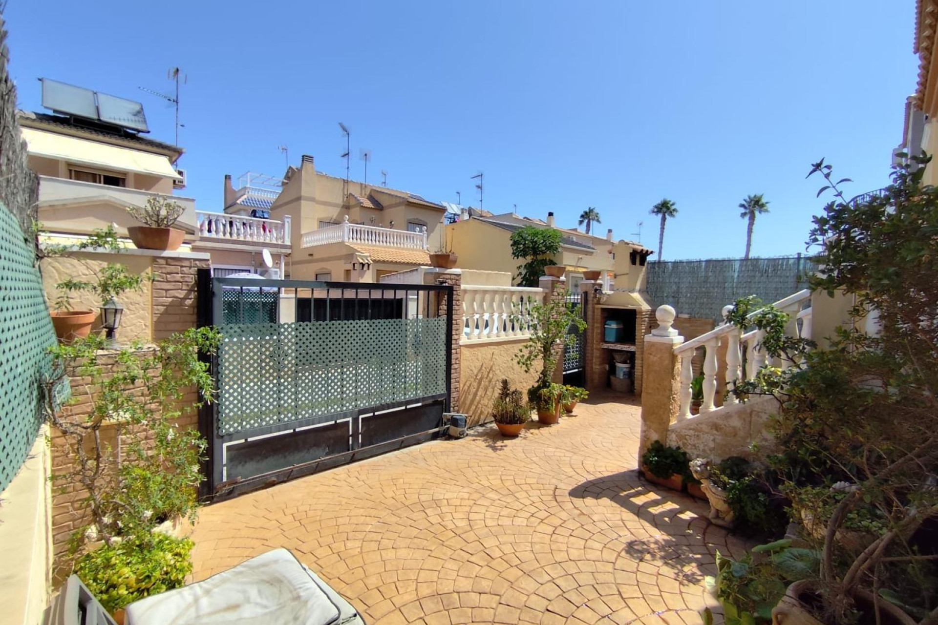 Herverkoop - Villa - Torrevieja - La Mata