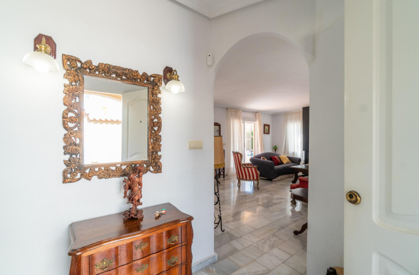 Herverkoop - Villa - Torrevieja - La Mata
