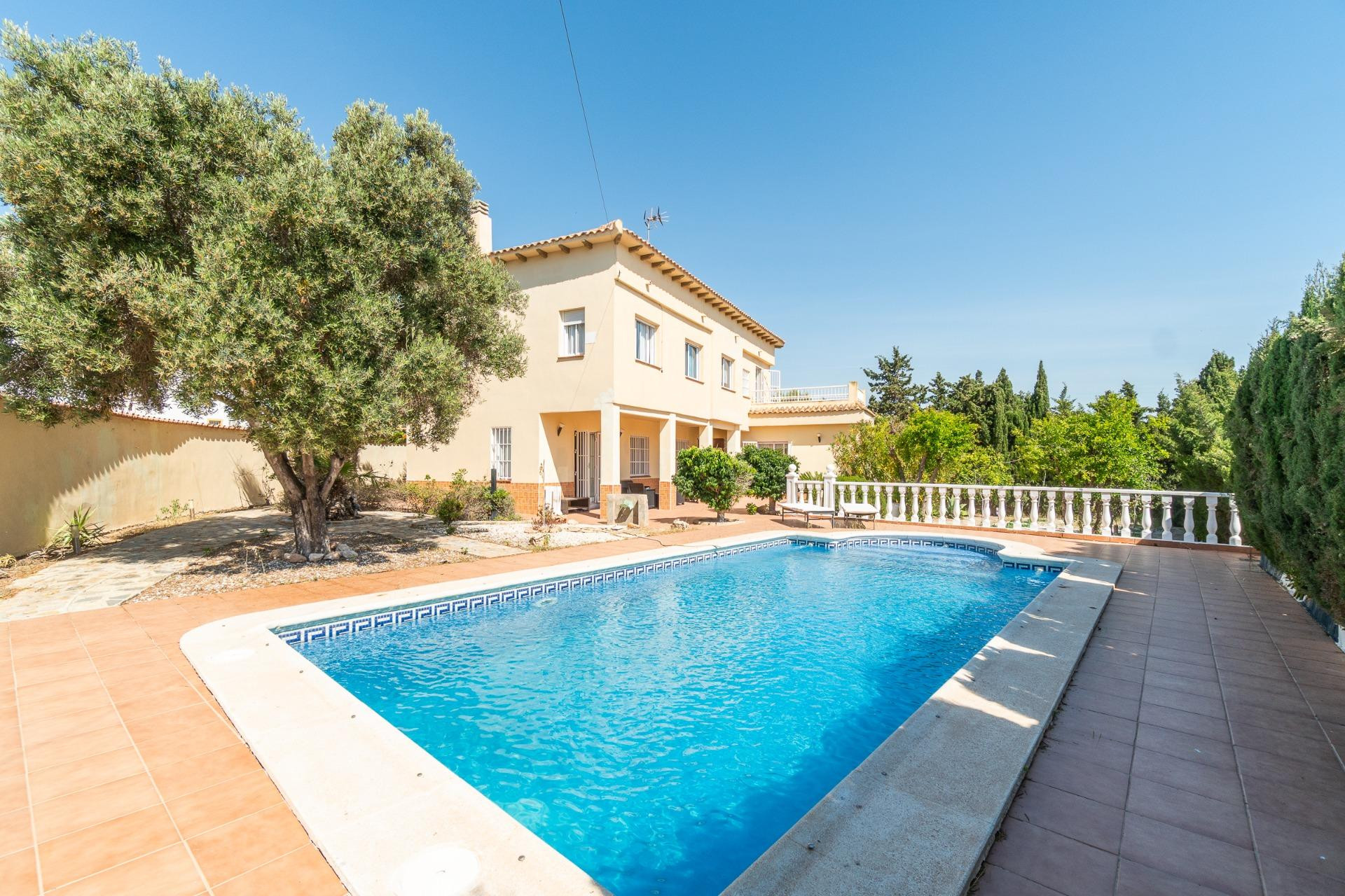 Herverkoop - Villa - Torrevieja - La Mata