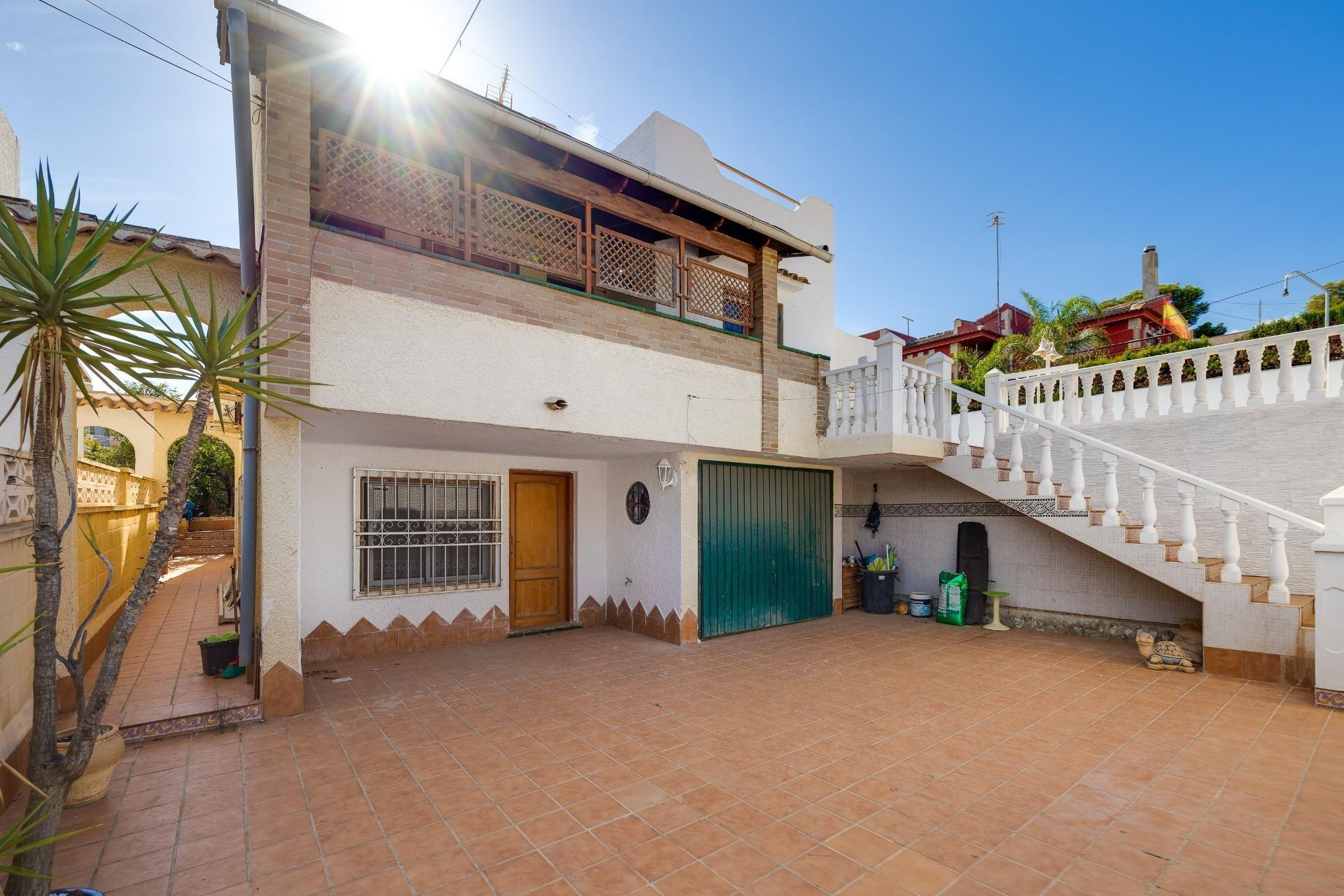 Herverkoop - Villa - Torrevieja - La Siesta - El Salado - Torreta