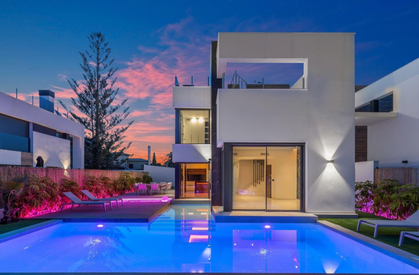 Herverkoop - Villa - Torrevieja - La Siesta - El Salado - Torreta