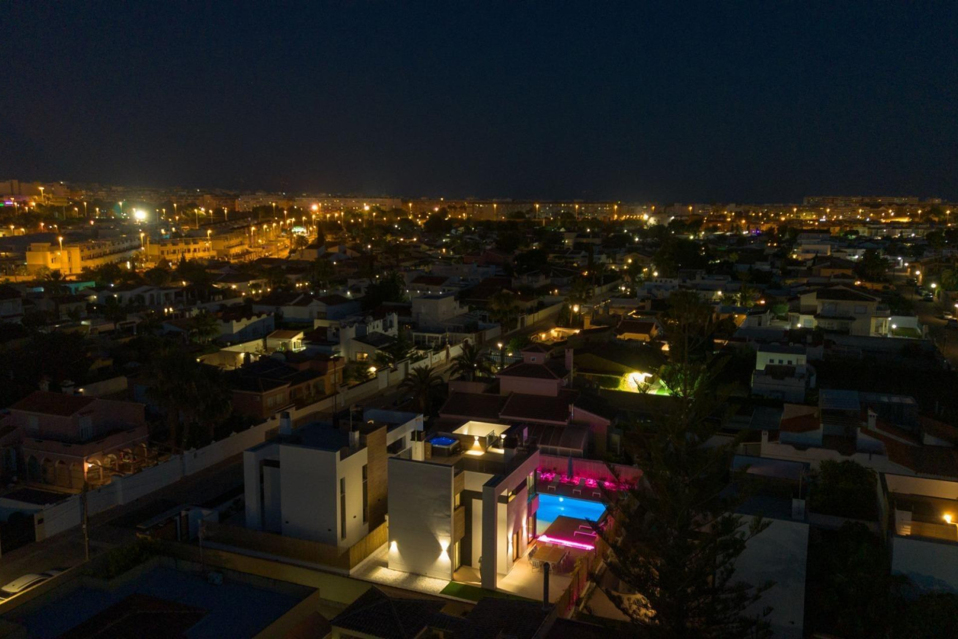 Herverkoop - Villa - Torrevieja - La Siesta - El Salado - Torreta