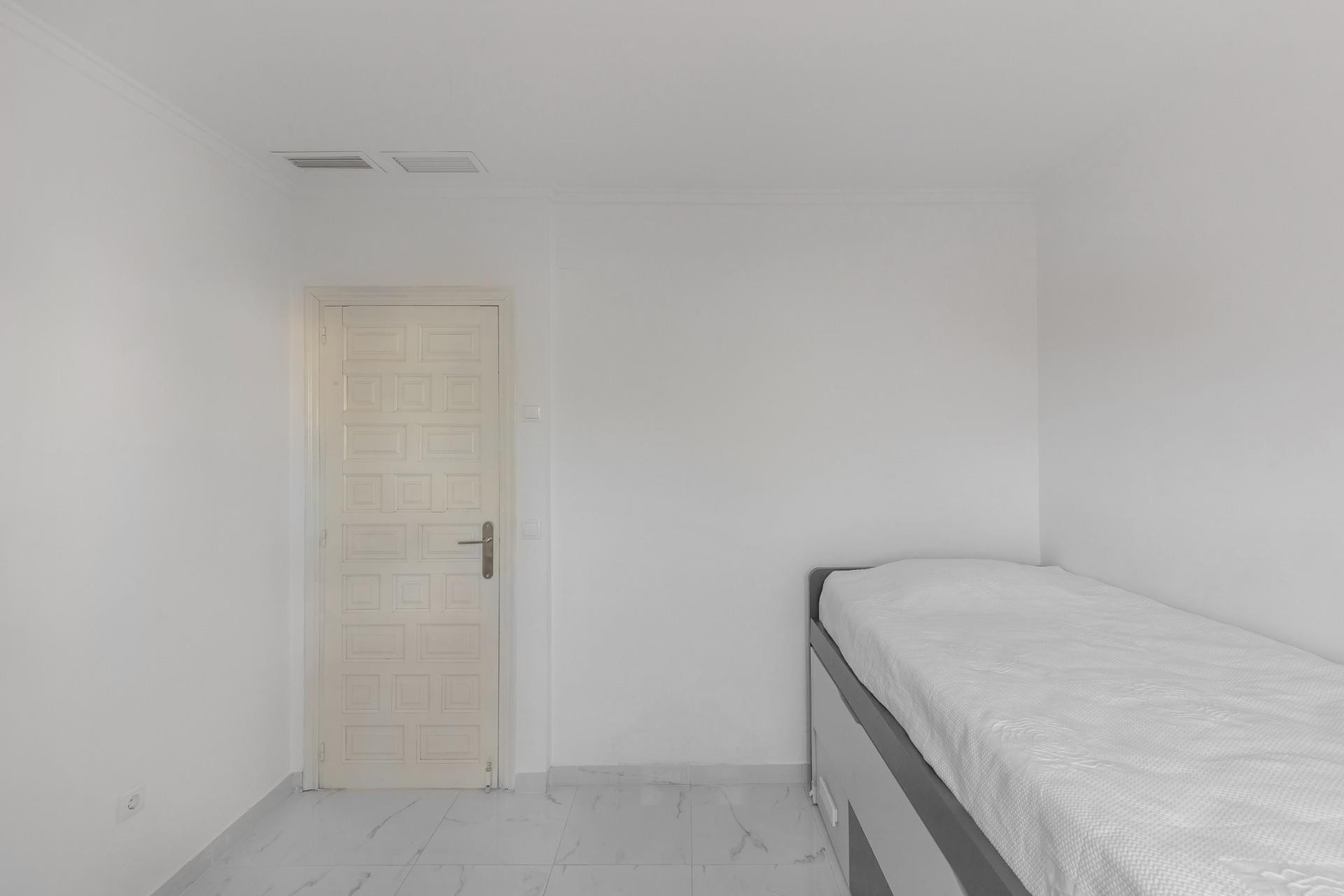 Herverkoop - Villa - Torrevieja - La siesta