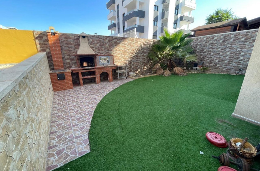 Herverkoop - Villa - Torrevieja - Los altos