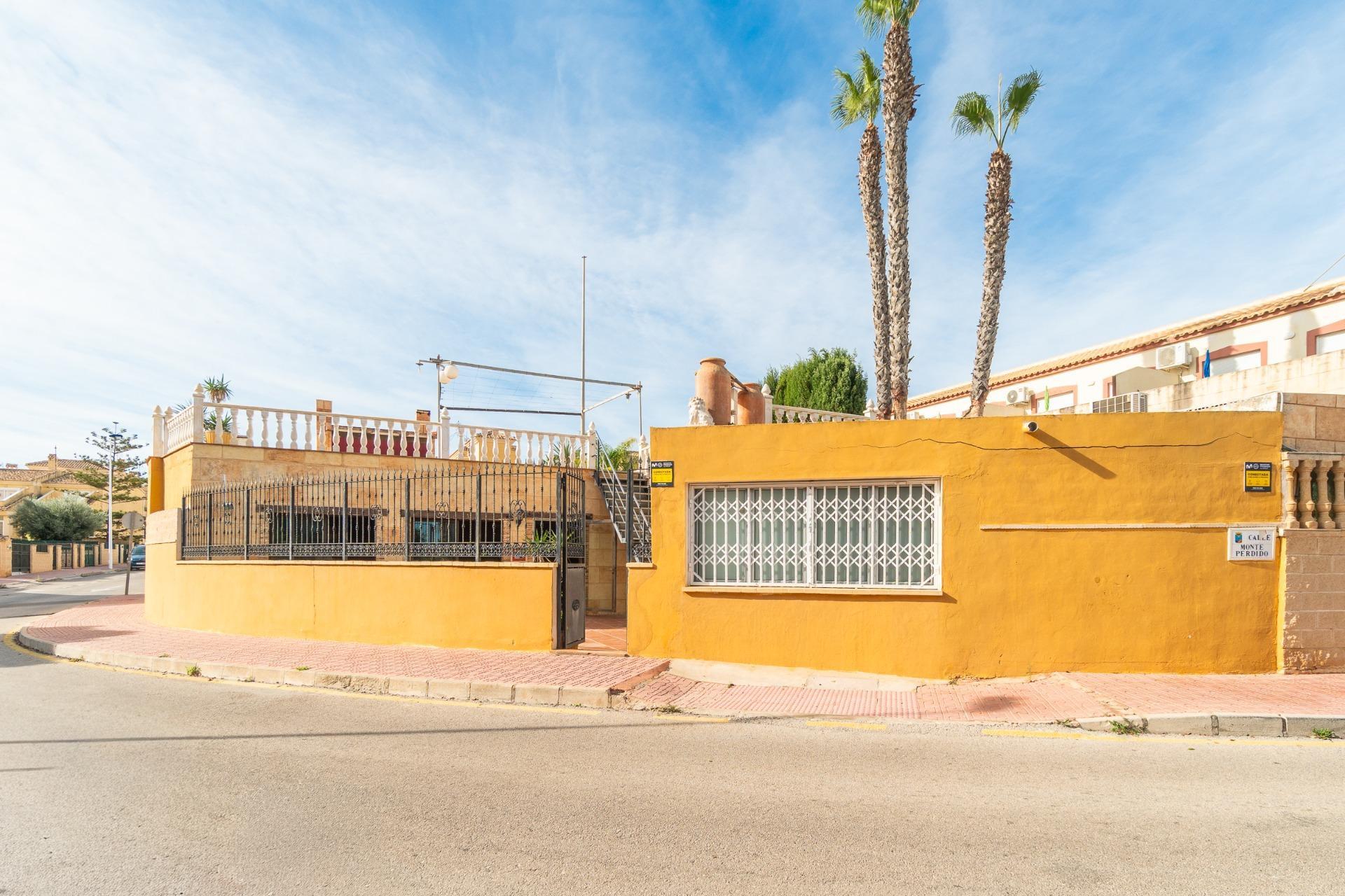 Herverkoop - Villa - Torrevieja - Los Balcones - Los Altos del Edén