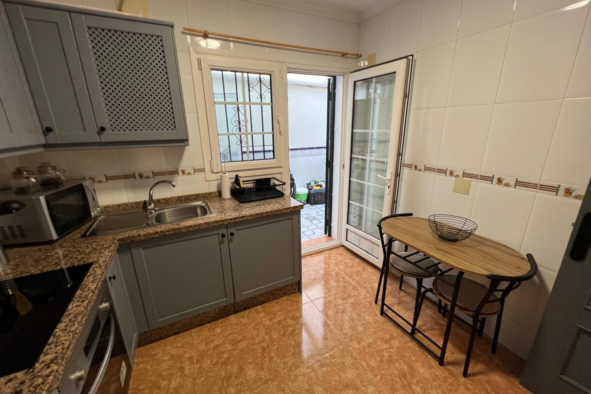 Herverkoop - Villa - Torrevieja - Los Frutales