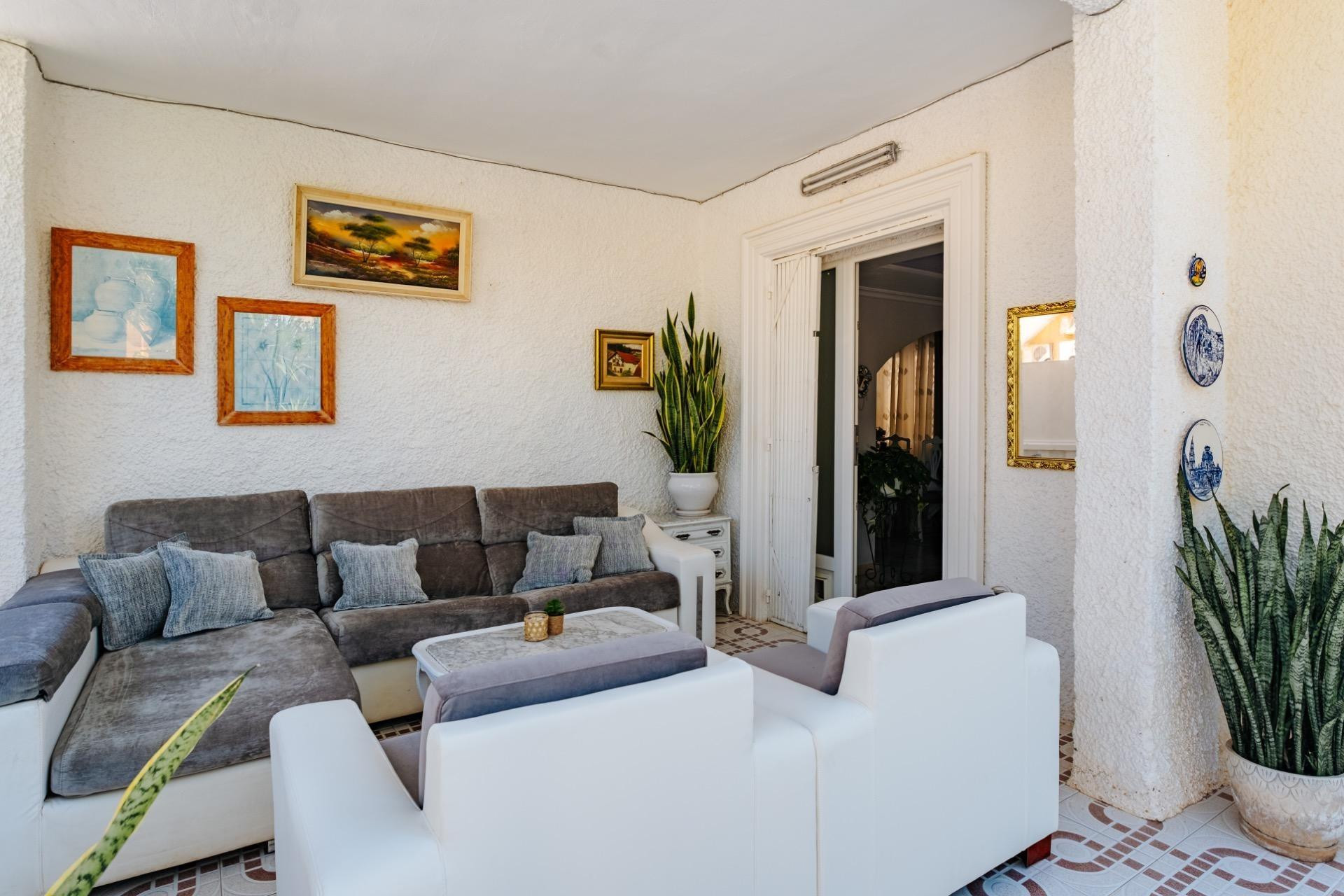 Herverkoop - Villa - Torrevieja - Los Frutales