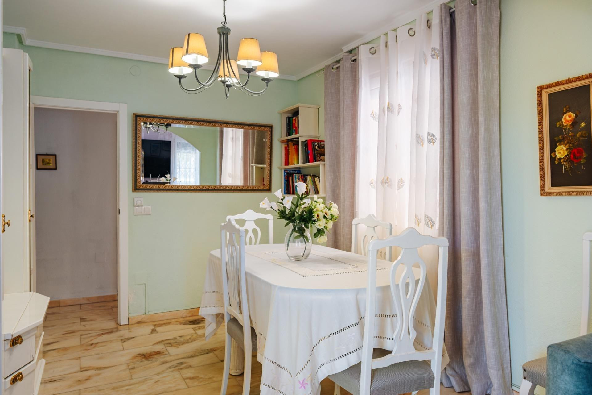 Herverkoop - Villa - Torrevieja - Los Frutales