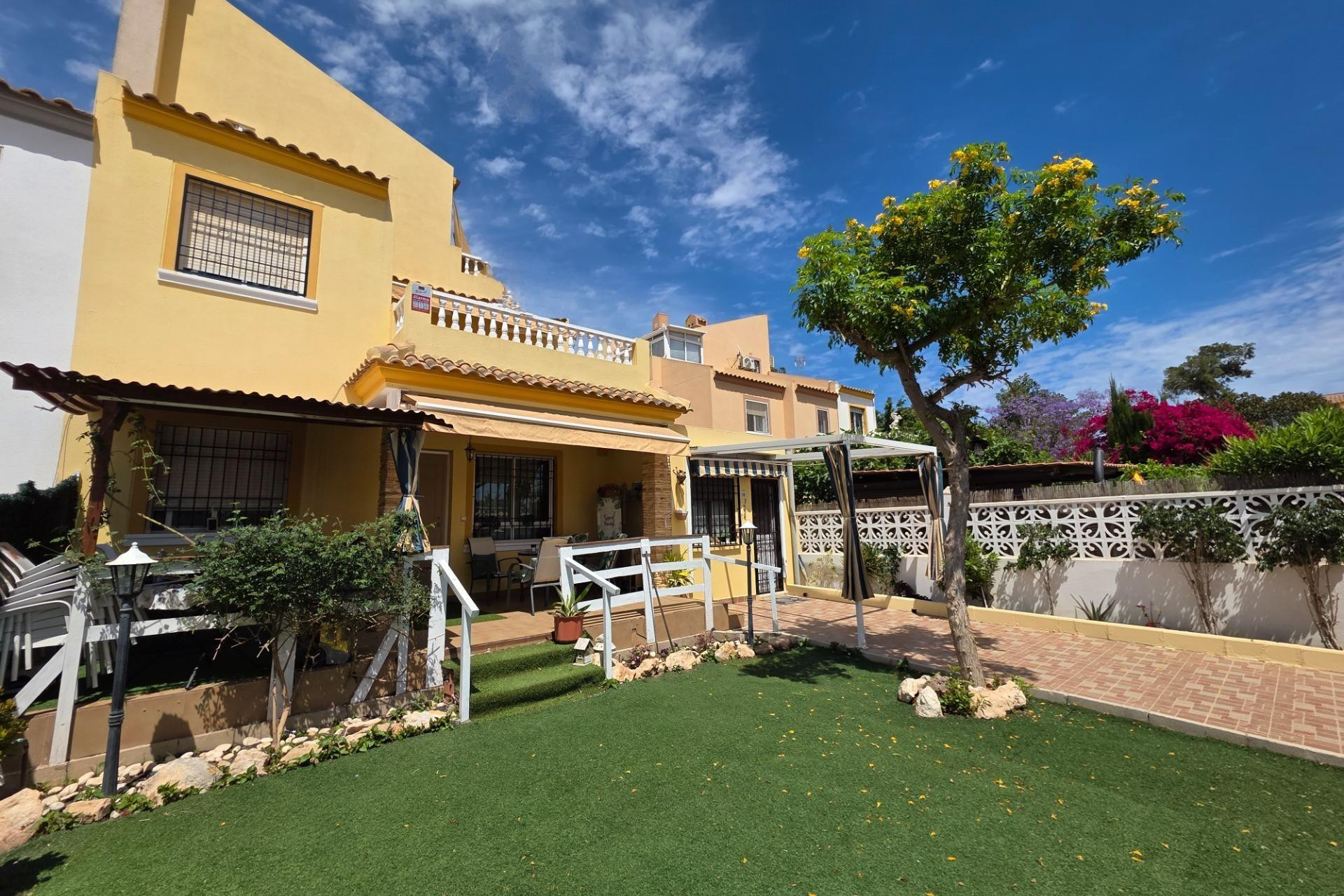 Herverkoop - Villa - Torrevieja - Playa del cura