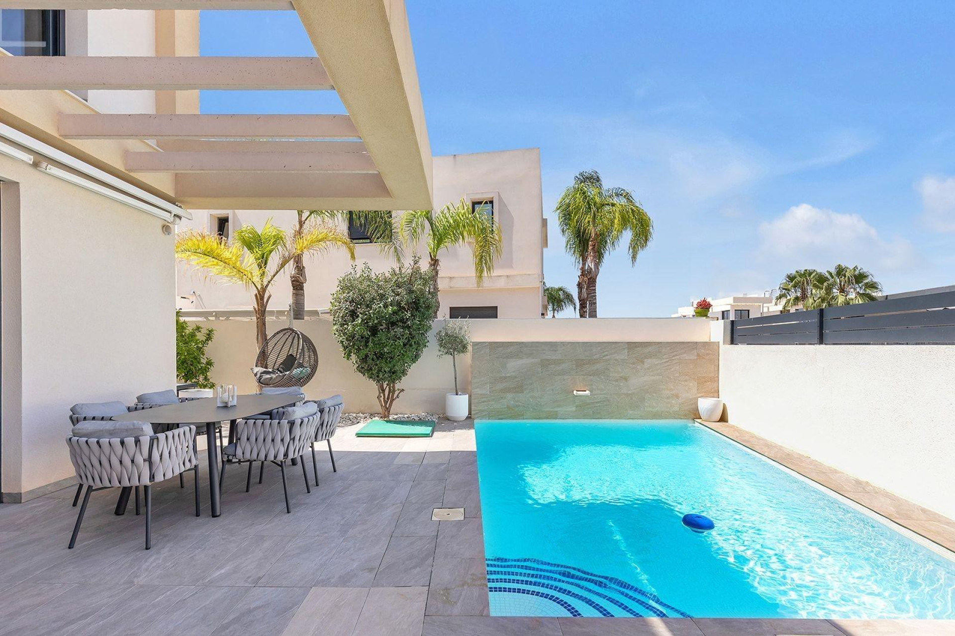 Herverkoop - Villa - Torrevieja - Torretas