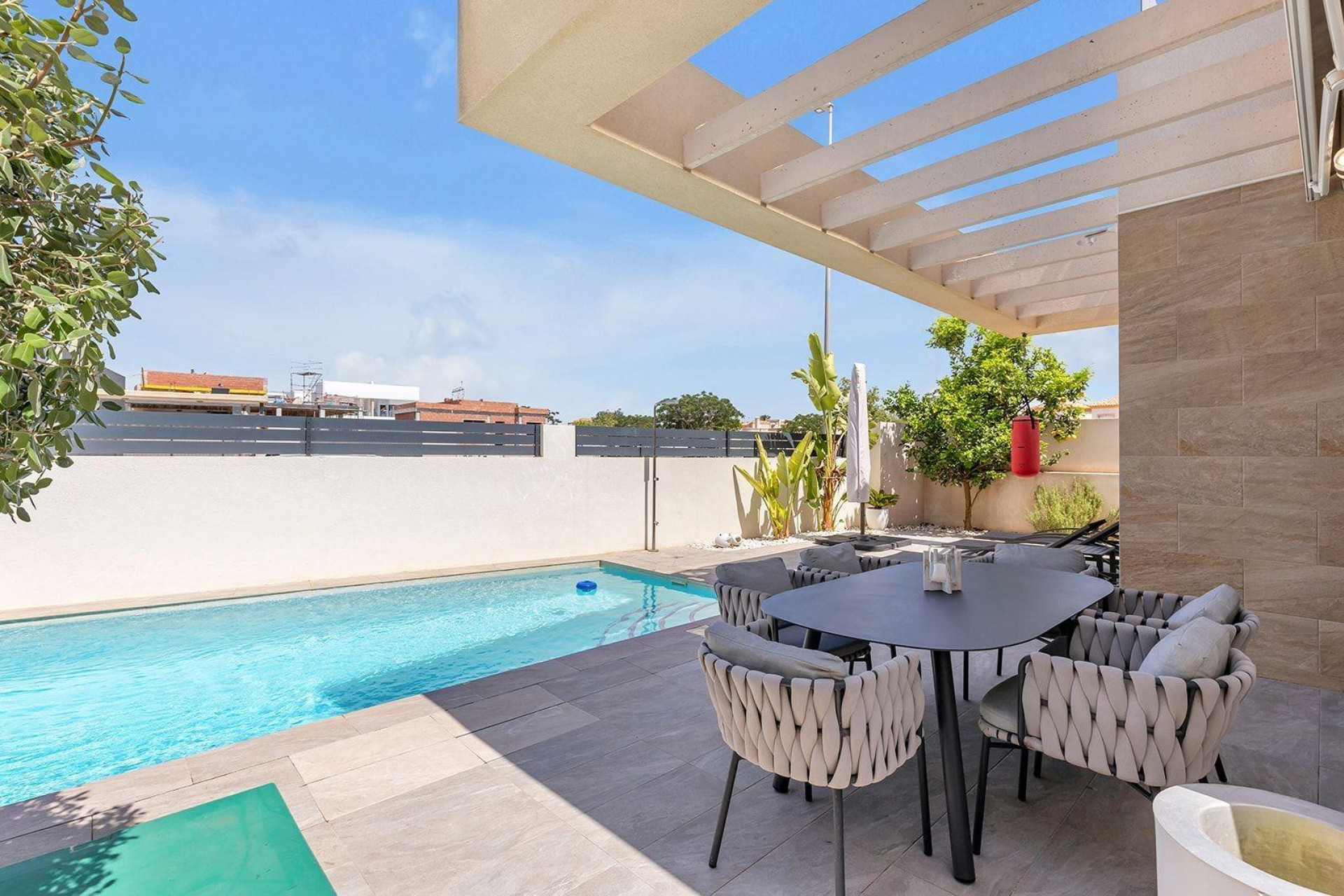 Herverkoop - Villa - Torrevieja - Torretas