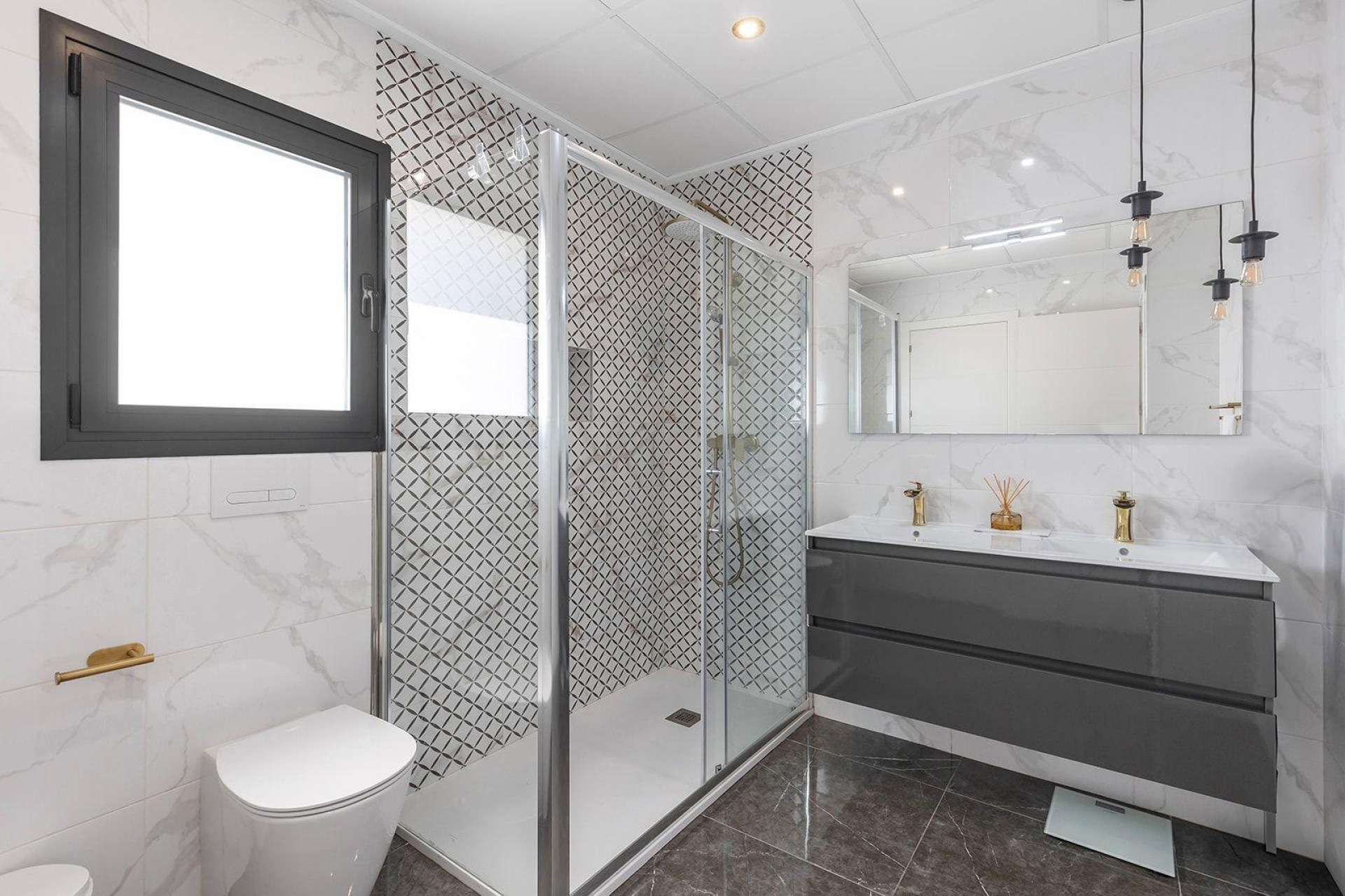 Herverkoop - Villa - Torrevieja - Torretas