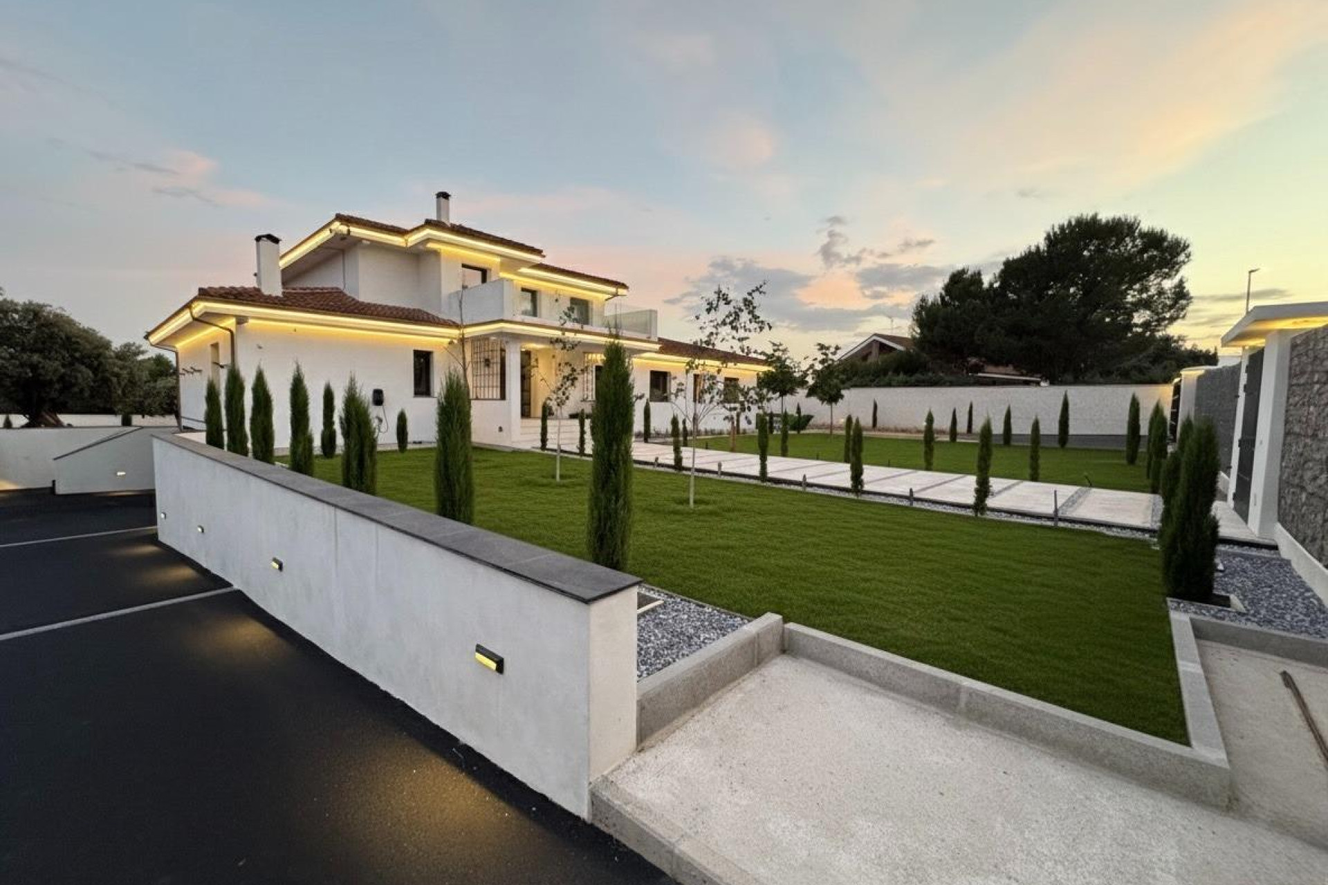 Herverkoop - Villa - Valdemorillo - Mojadillas - Parque de las Infantas - El Paraiso