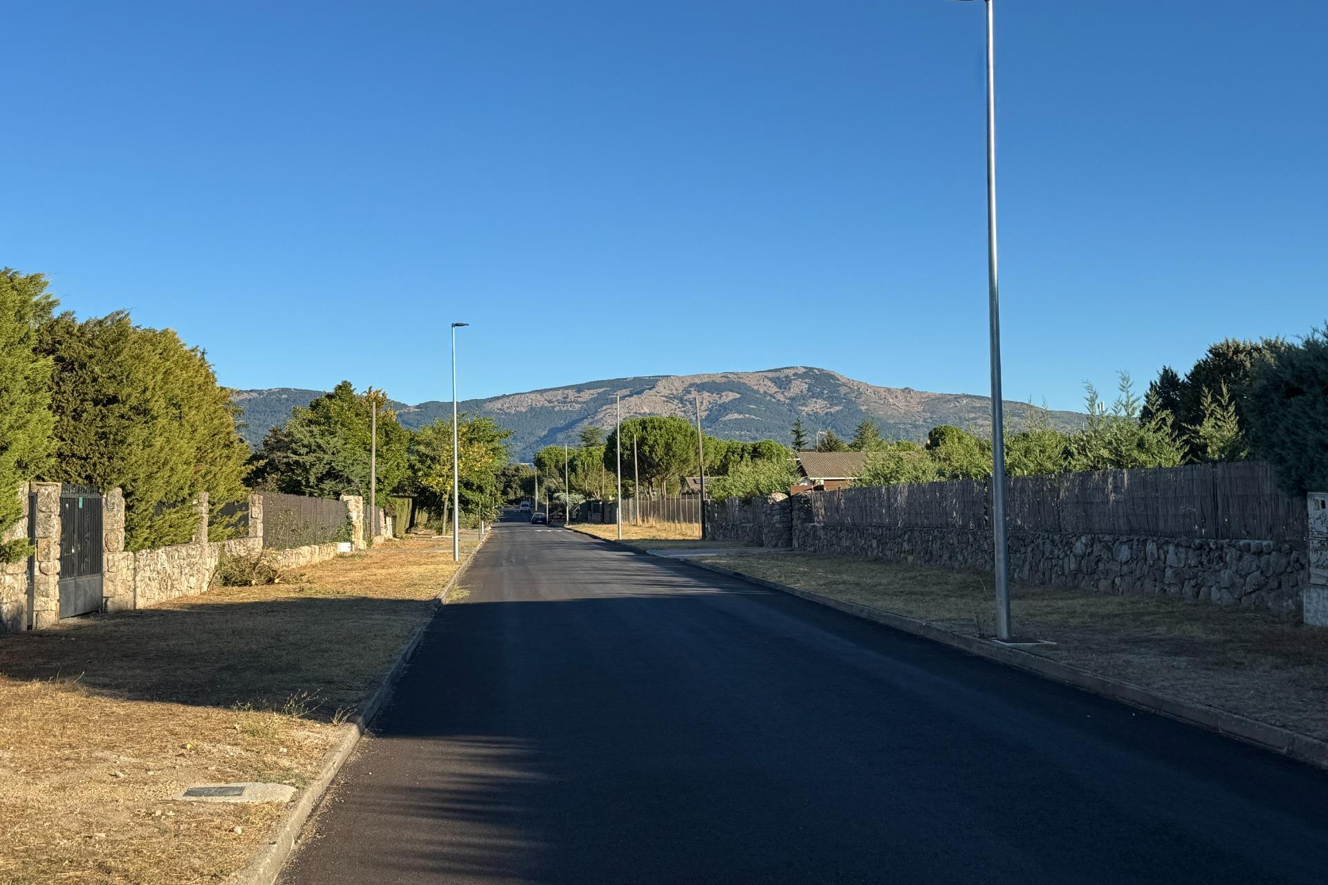 Herverkoop - Villa - Valdemorillo - Mojadillas - Parque de las Infantas - El Paraiso