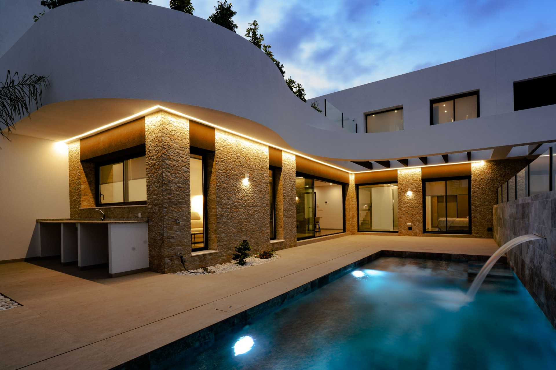 Nouvelle construction - Detached House / Villa - Almoradí