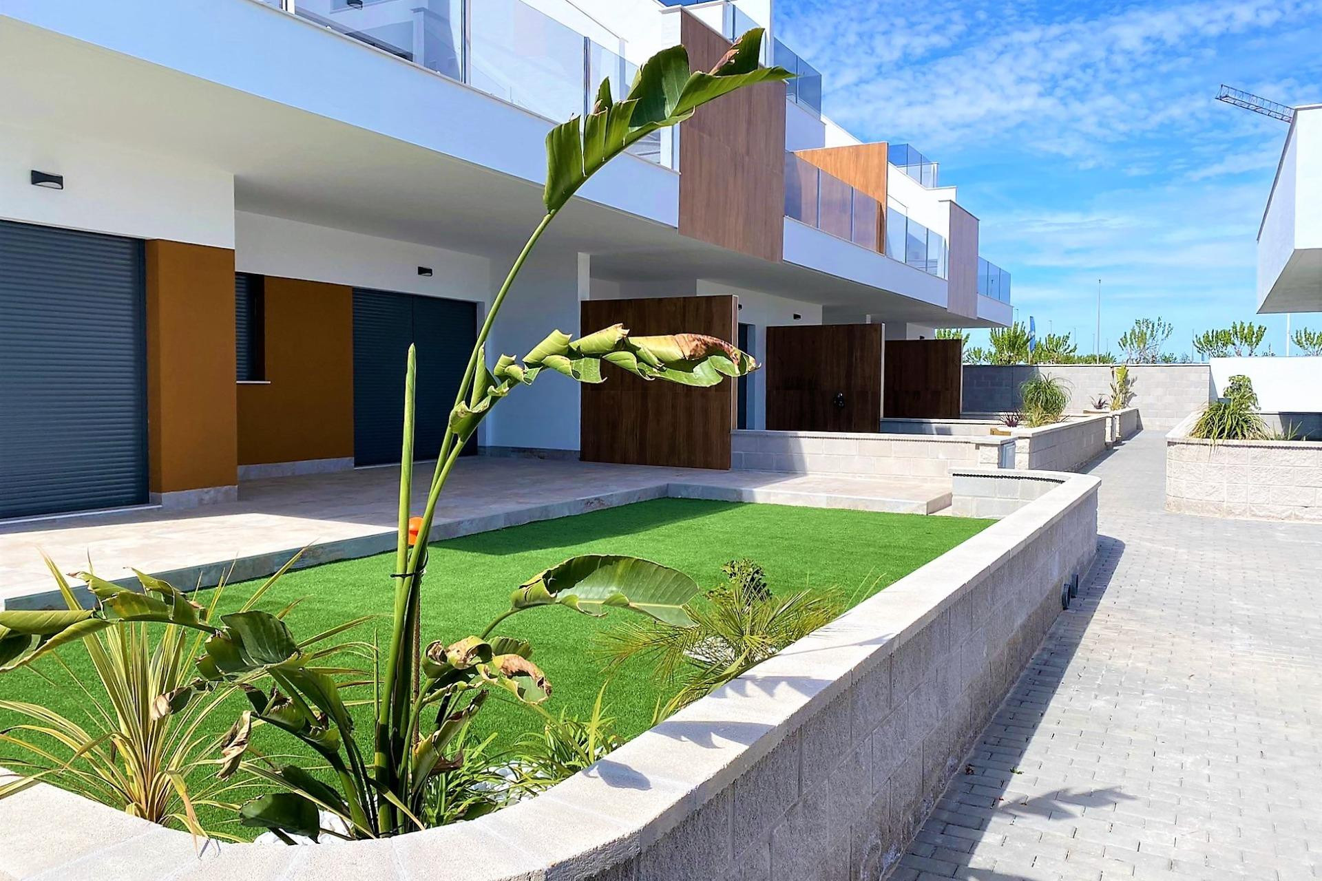 Obra nueva - Bungalow - Planta Baja - Pilar de la Horadada - Polideportivo