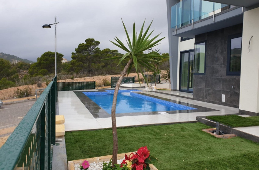 Obra nueva - Villa - Finestrat - Campana Garden