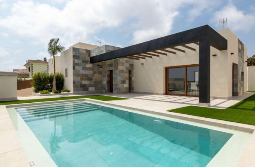 Obra nueva - Villa - Torrevieja - Los altos