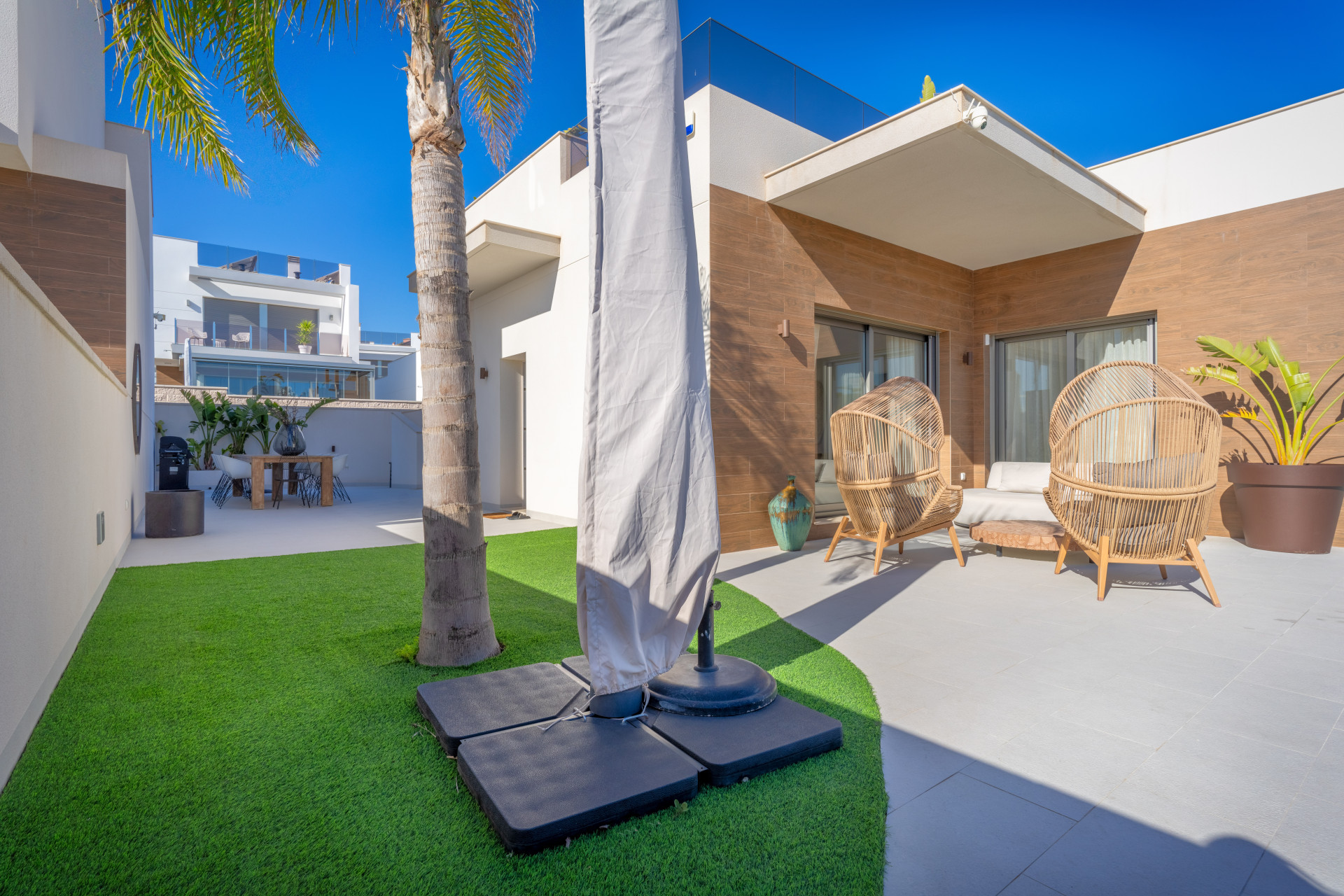 Resale - 4. House - Detached Villa - San Miguel de Salinas